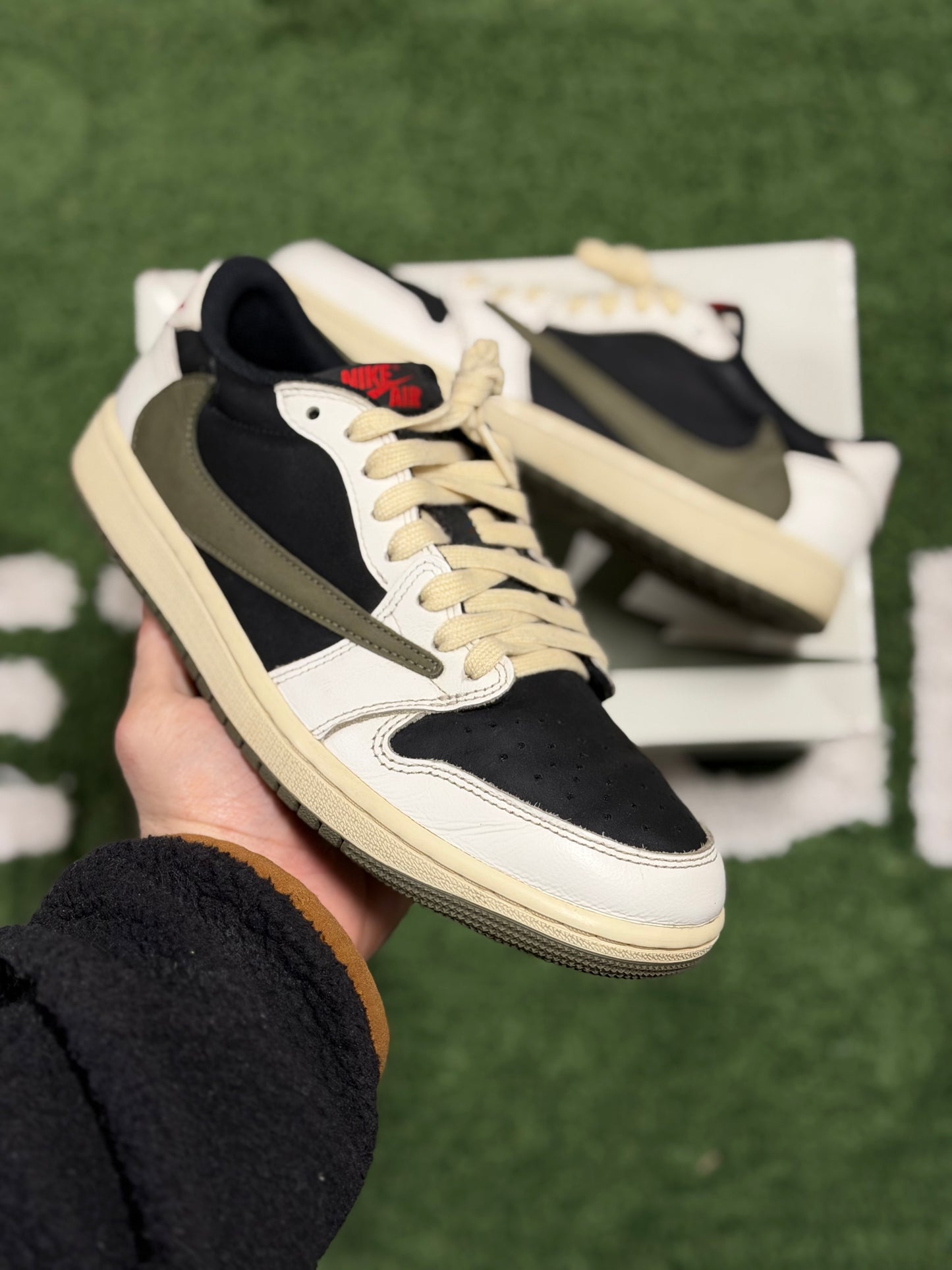 Jordan 1 Retro Low OG SP Travis Scott Olive (Women's)