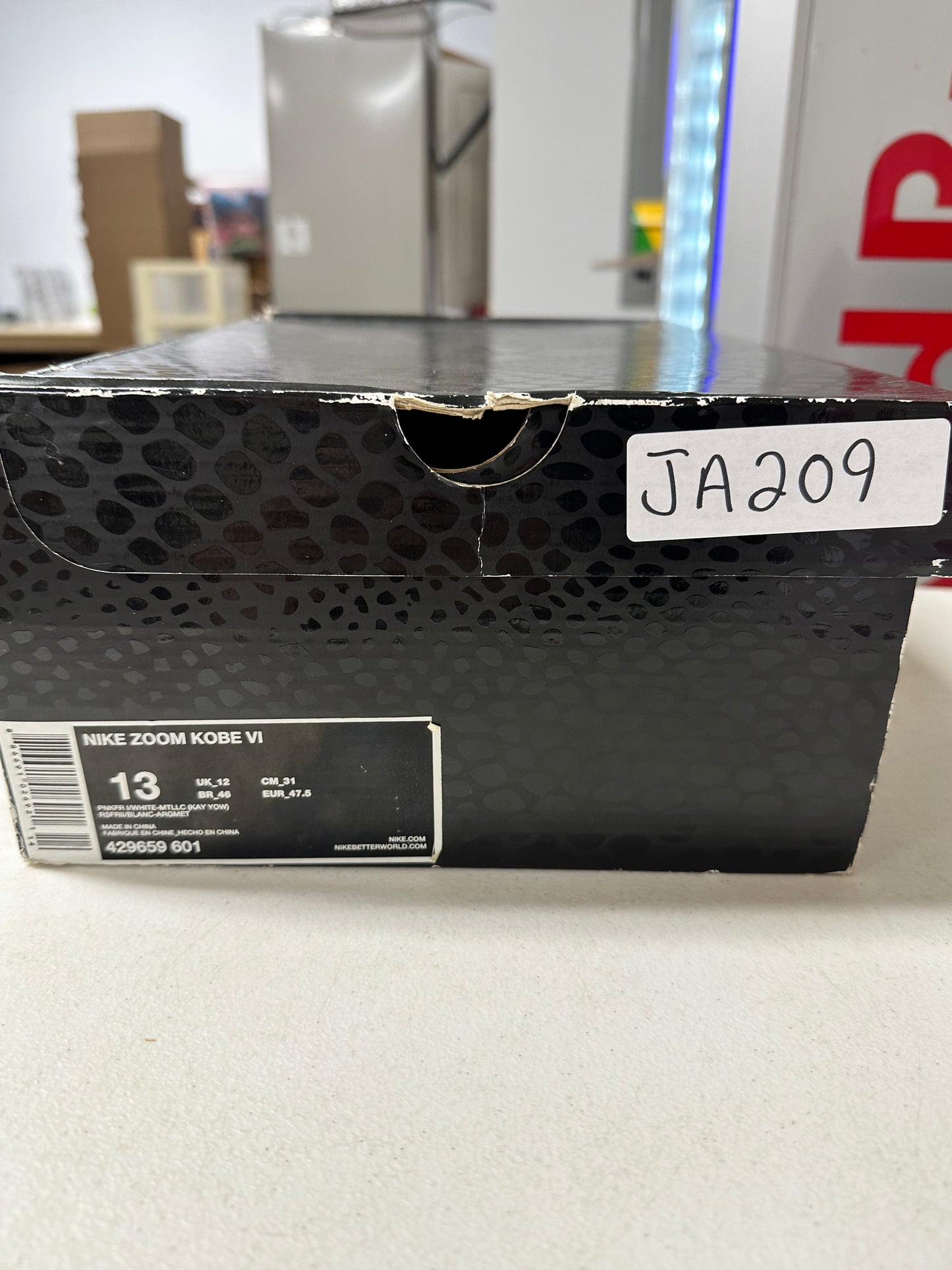 NIKE KOBE 6 KAY YOW THINK PINK (2011)