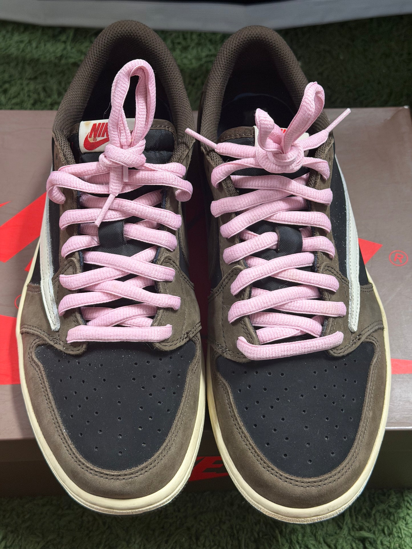 Jordan 1 Retro Low OG SP Travis Scott Mocha