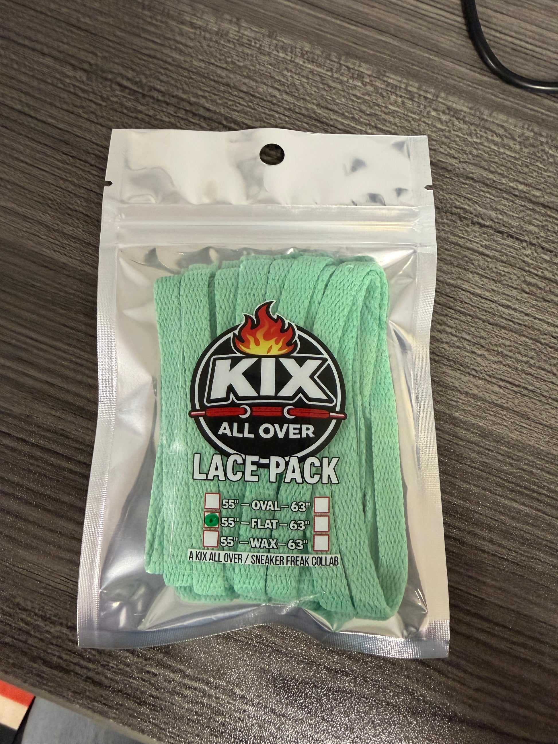 SINGLE LACE PACKS TURQUOISE 55" FLAT LACES