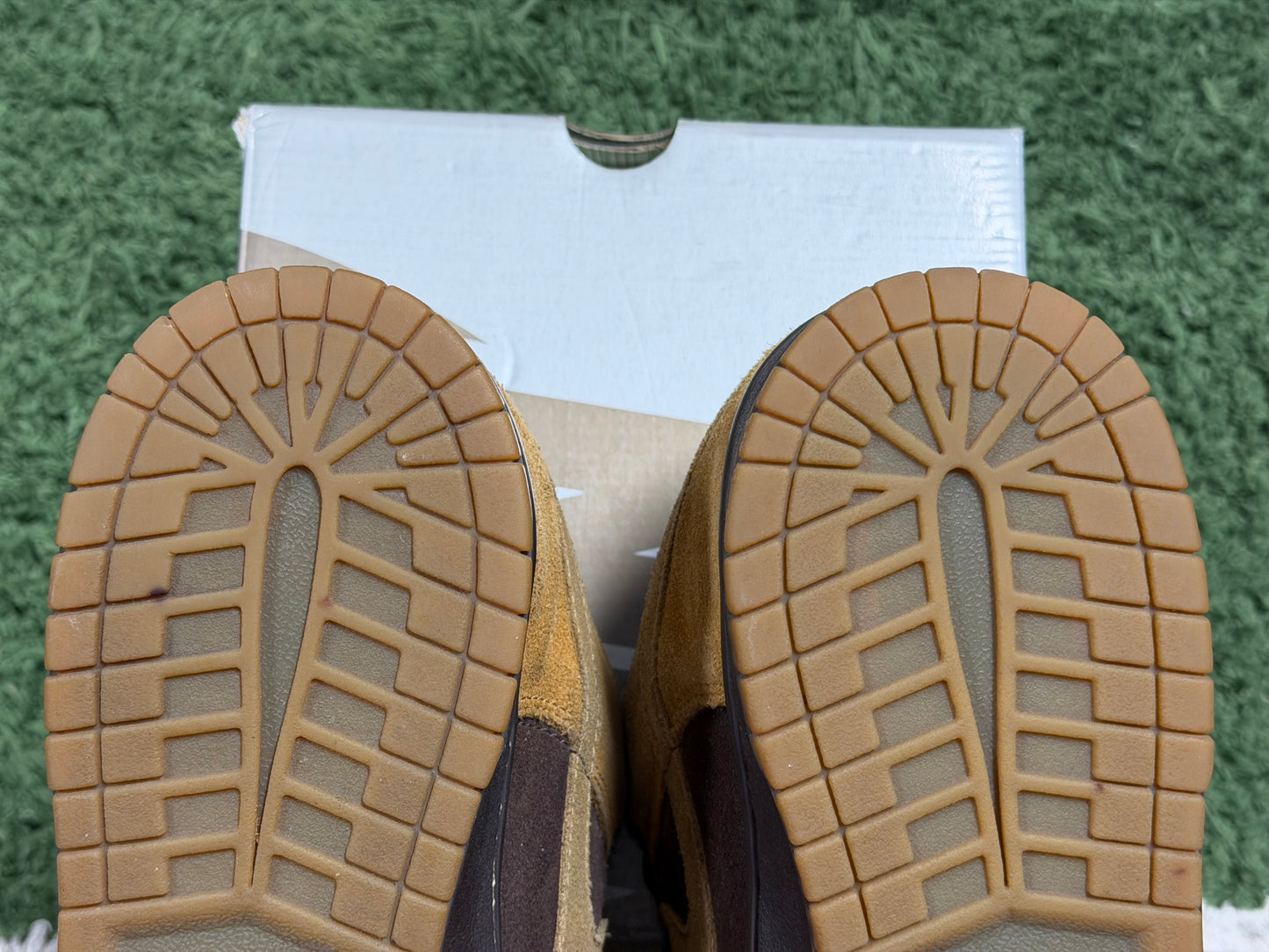 Nike SB Dunk Low Brown Pack
