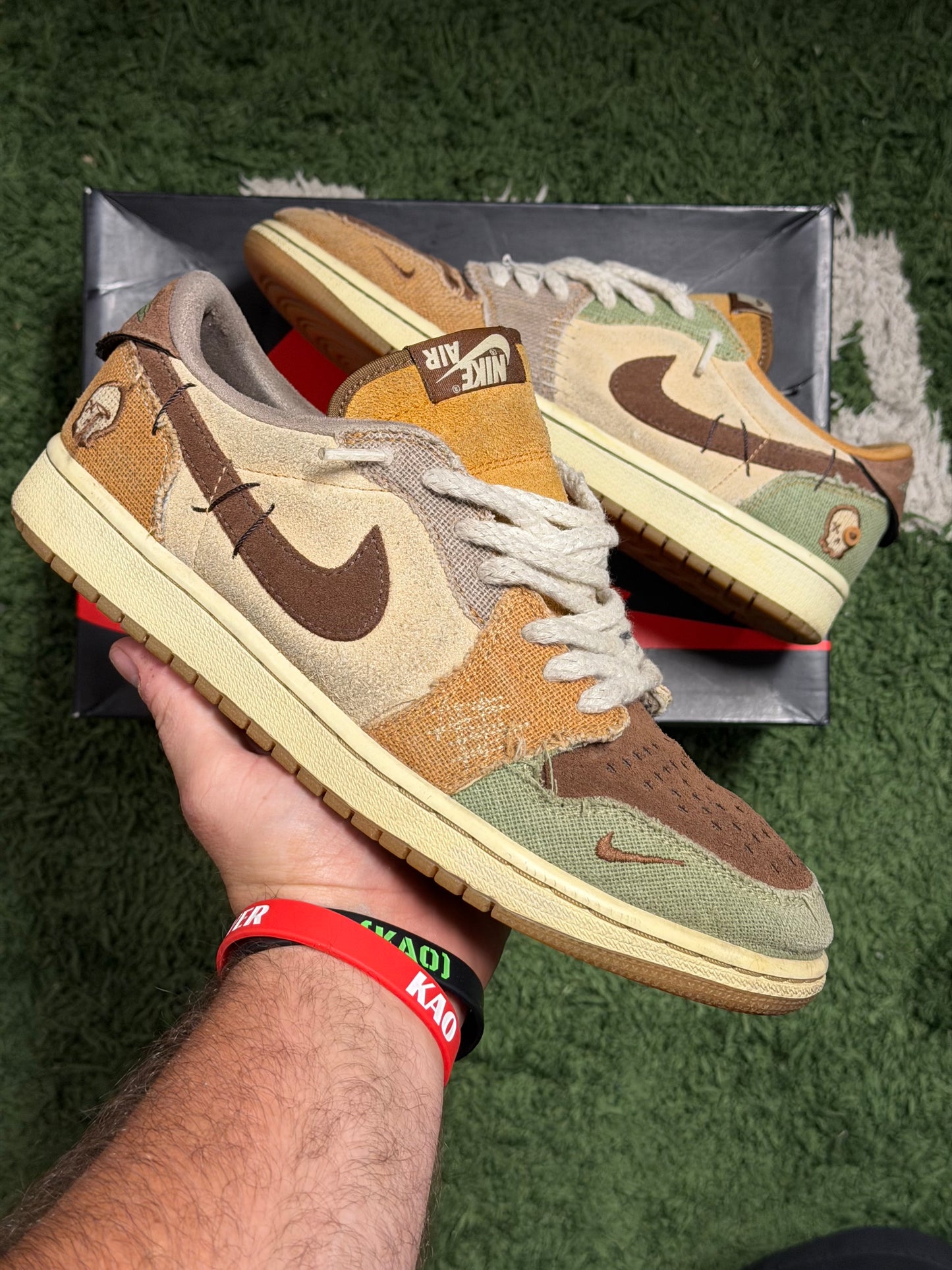 Jordan 1 Retro Low OG Zion Williamson Voodoo