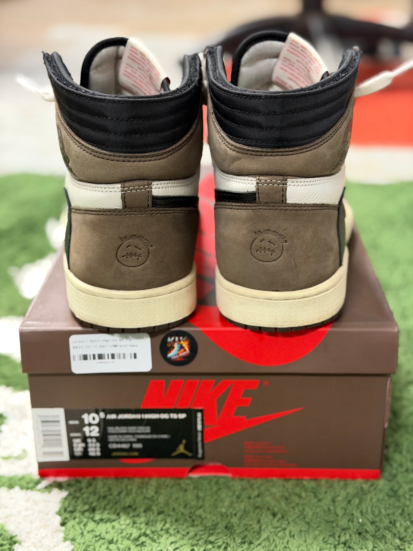 Jordan 1 Retro High OG SP Travis Scott Mocha
