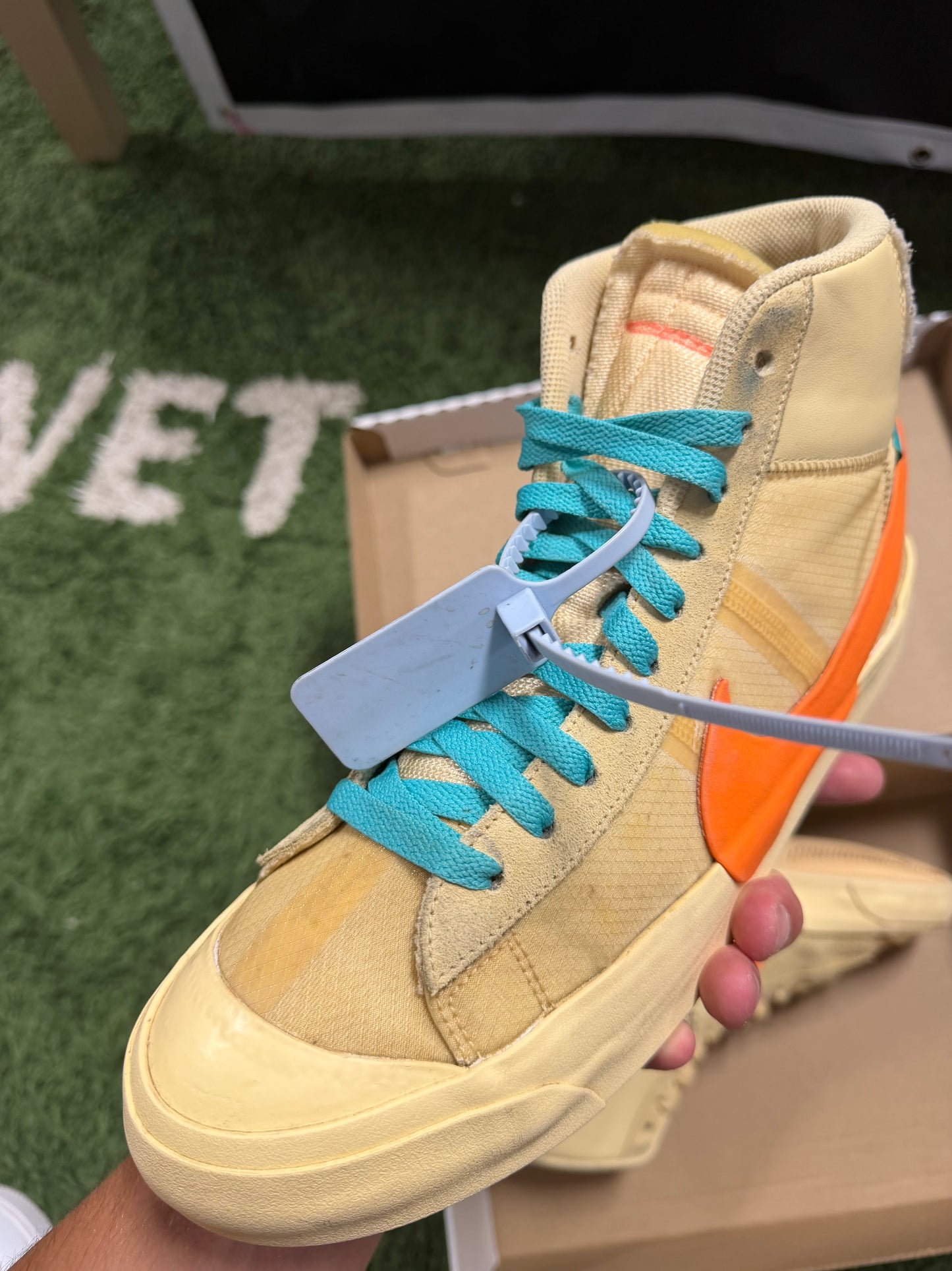 Nike Blazer Mid Off-White All Hallow's Eve