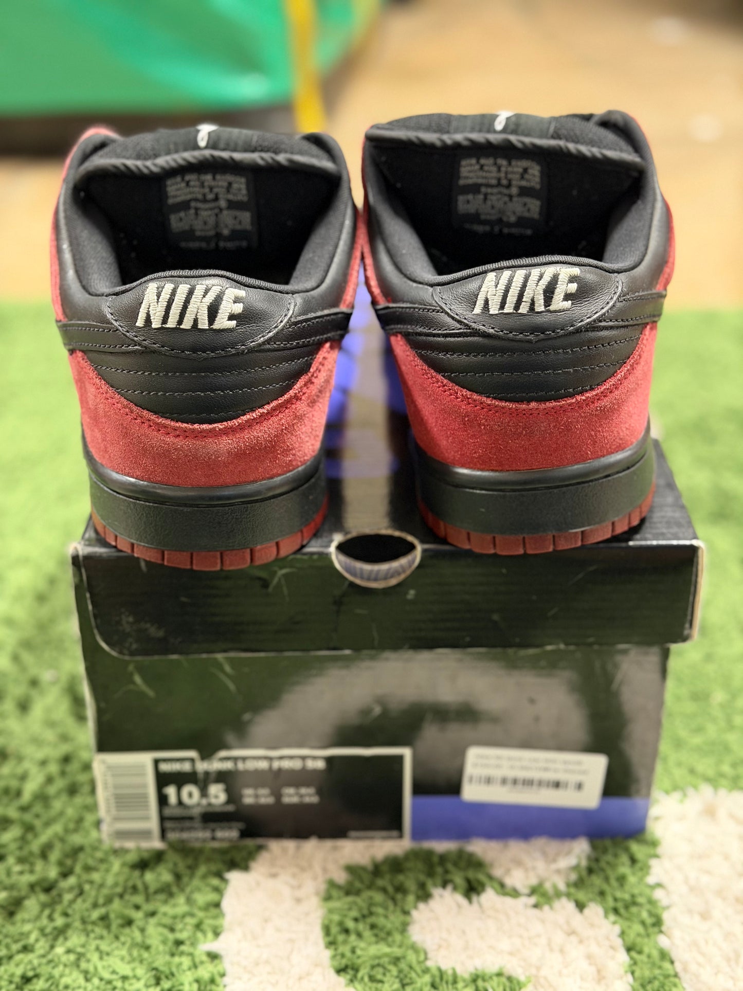 Nike SB Dunk Low Milli Vanilli