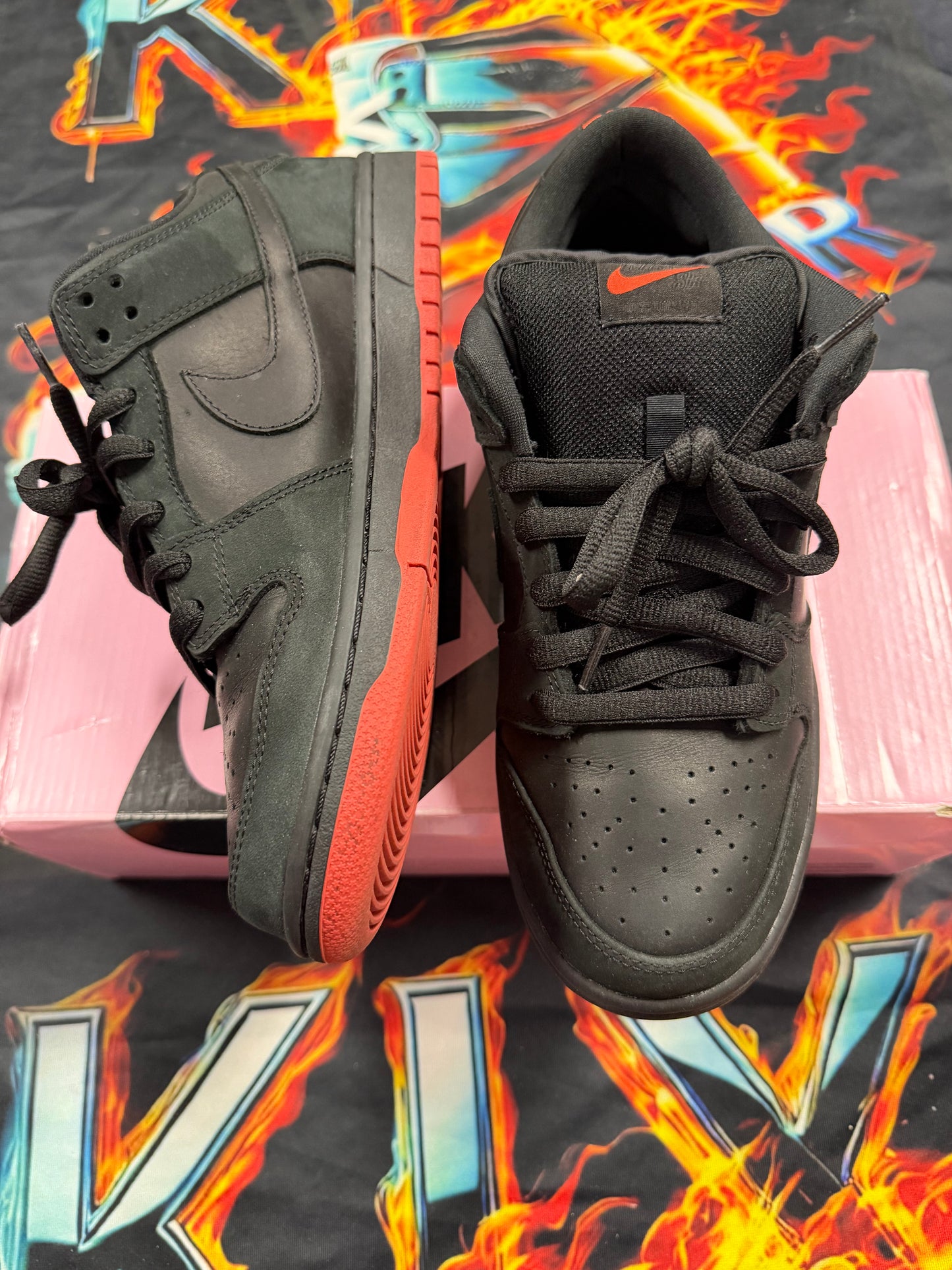 Nike SB Dunk Low Black Pigeon