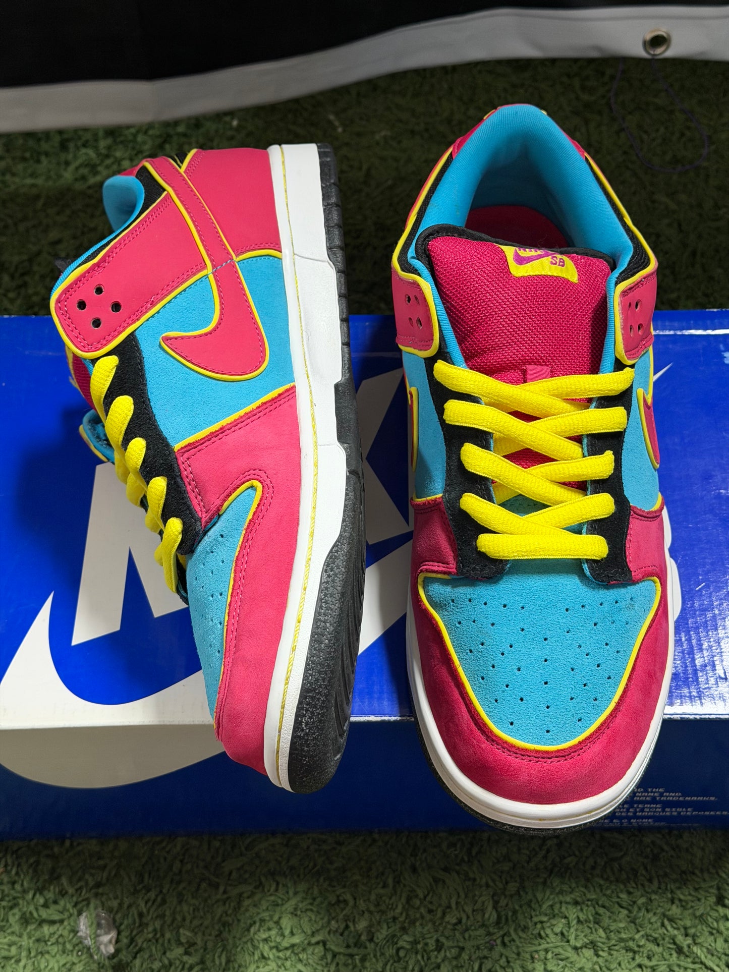Nike SB Dunk Low Ms. Pacman