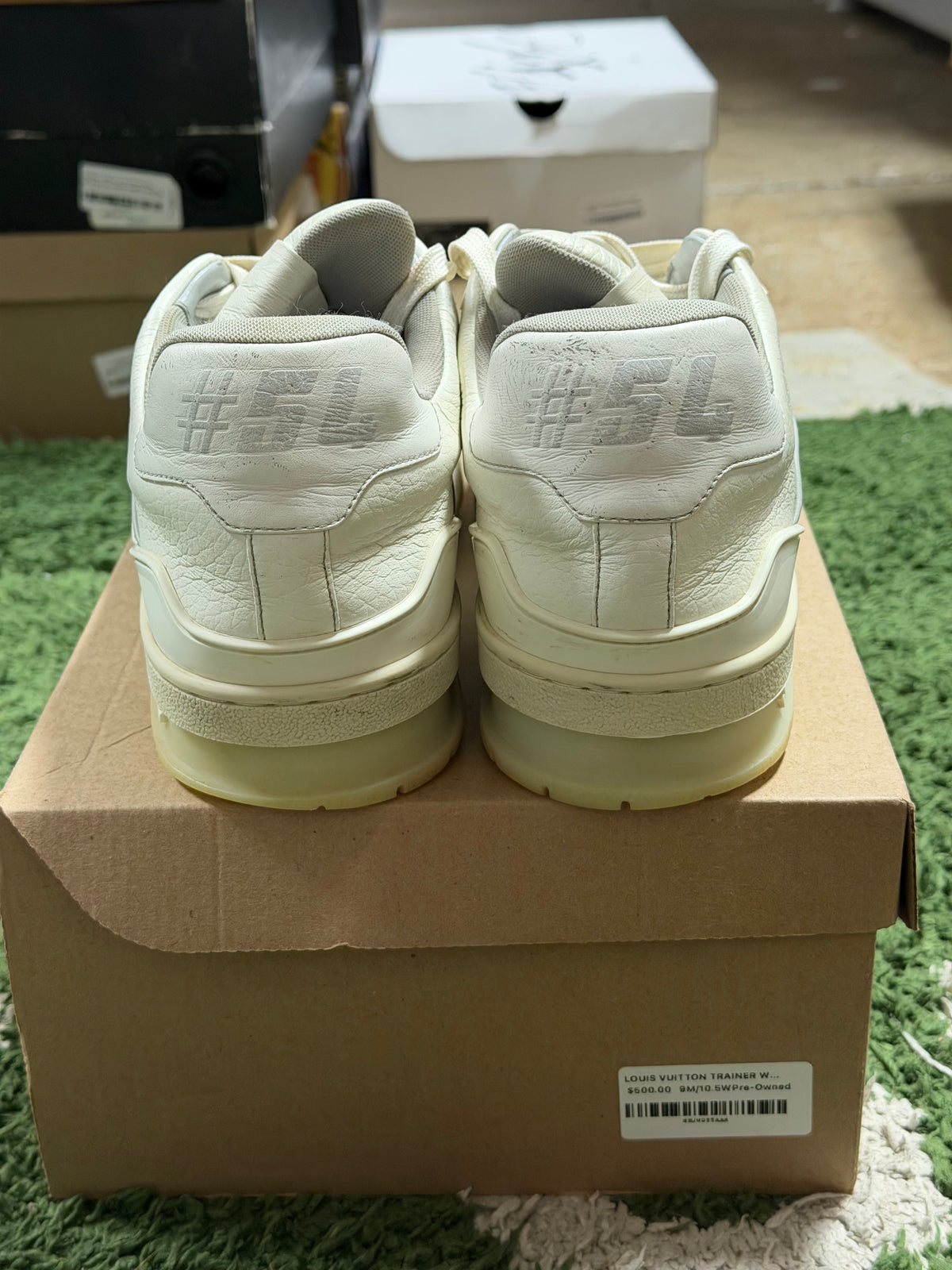 LOUIS VUITTON TRAINER WHITE