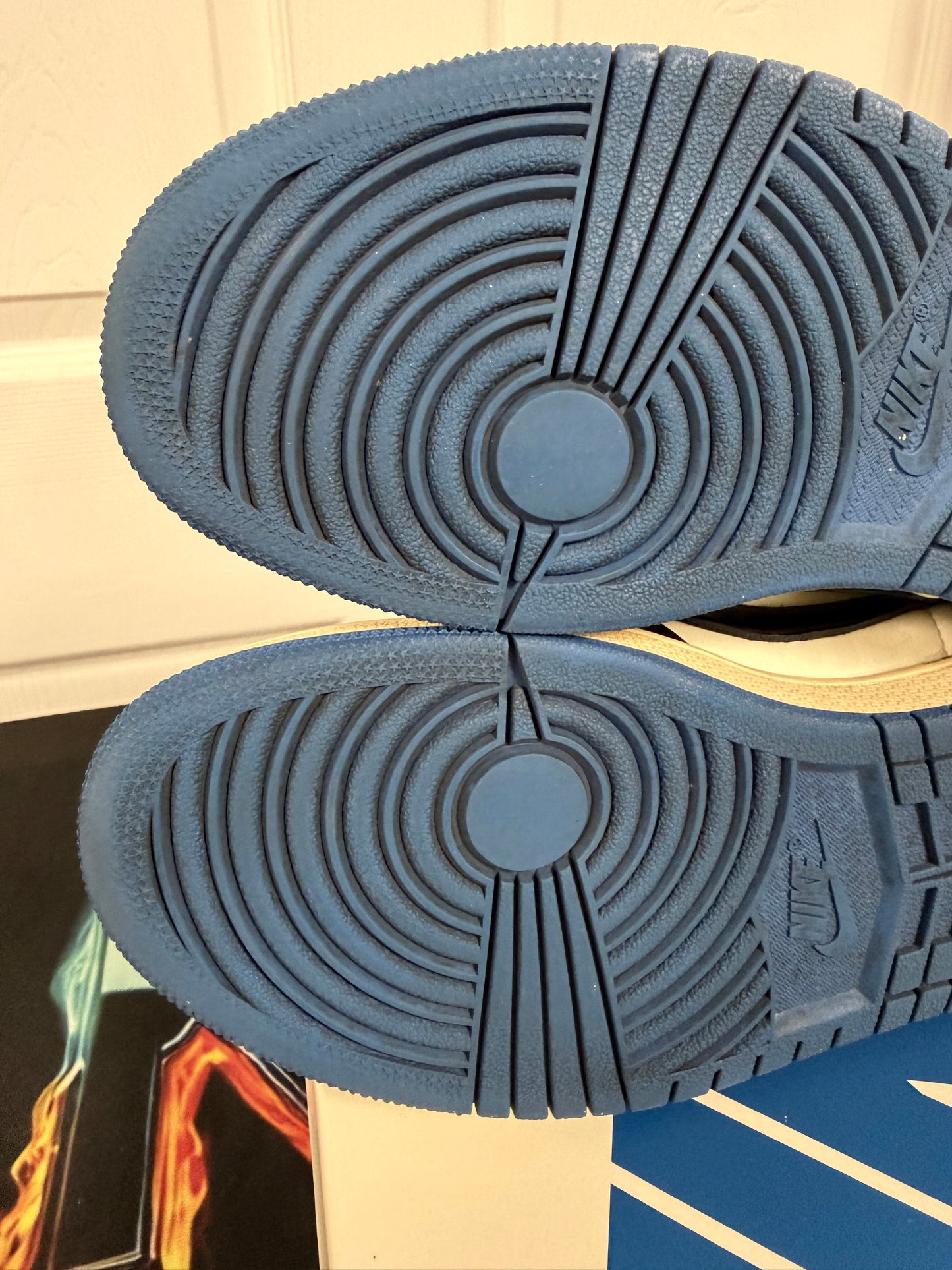 JORDAN 1 LOW TRAVIS SCOTT FRAGMENT