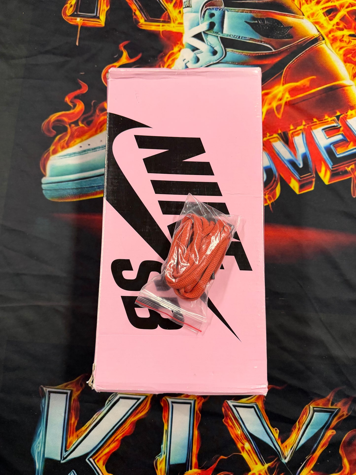 Nike SB Dunk Low Black Pigeon