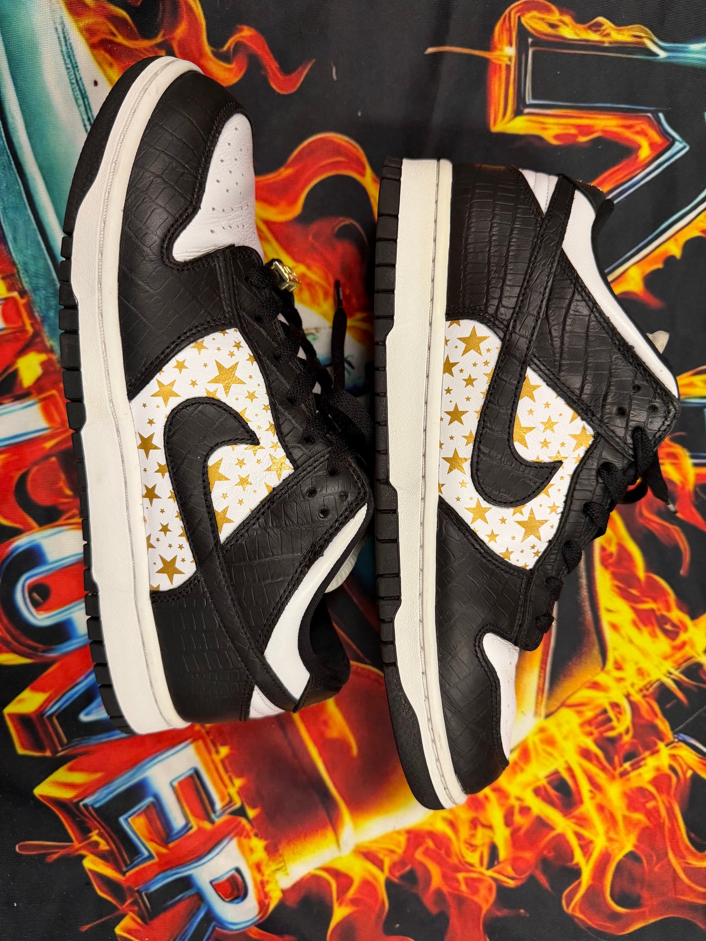 Nike SB Dunk Low Supreme Stars Black (2021)