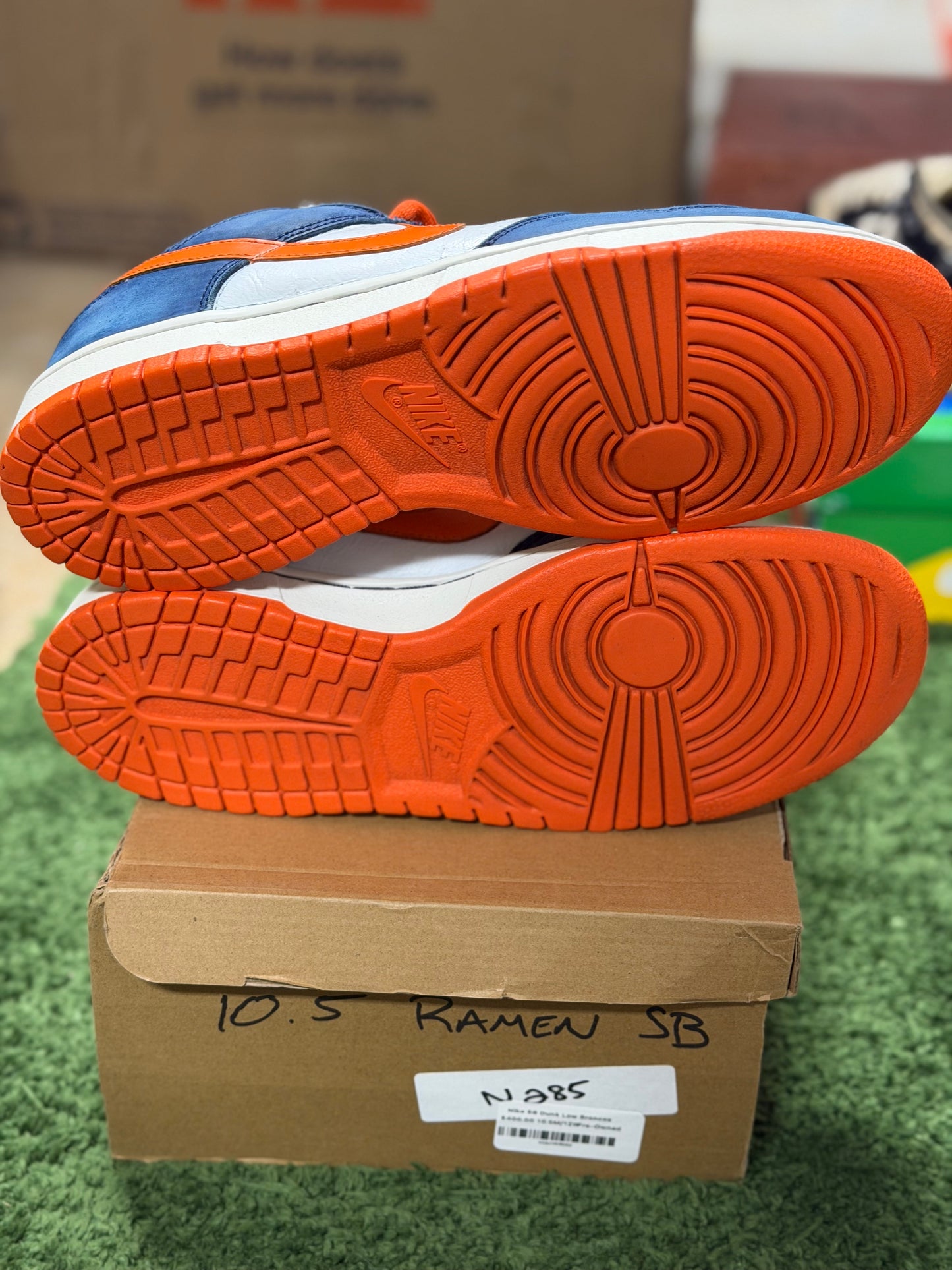 Nike SB Dunk Low Broncos