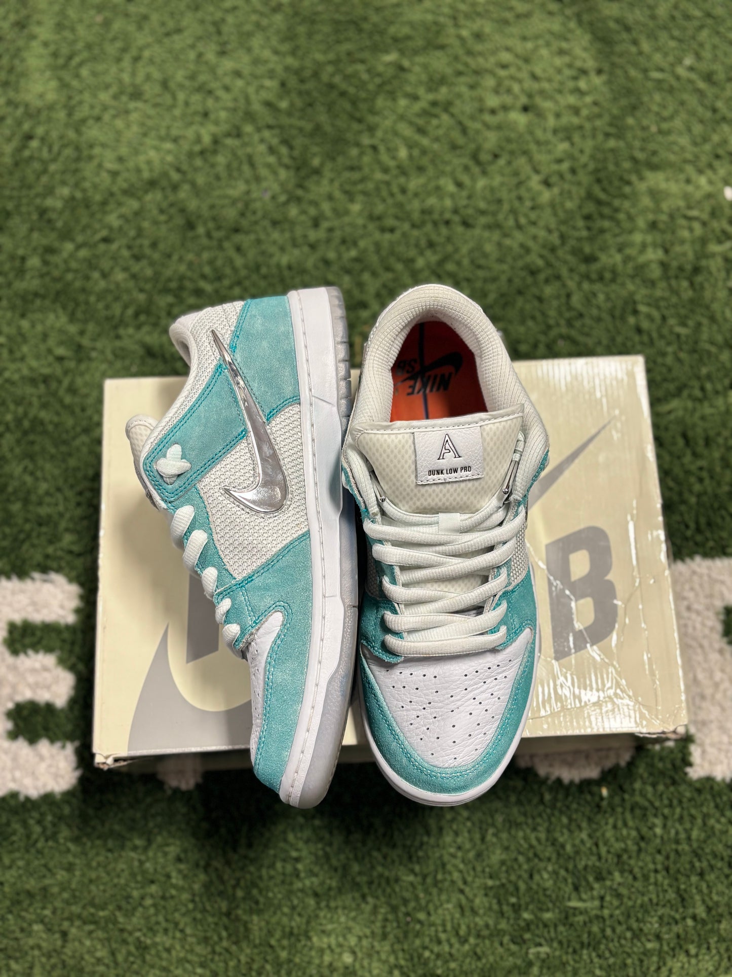 Nike SB Dunk Low April Skateboards