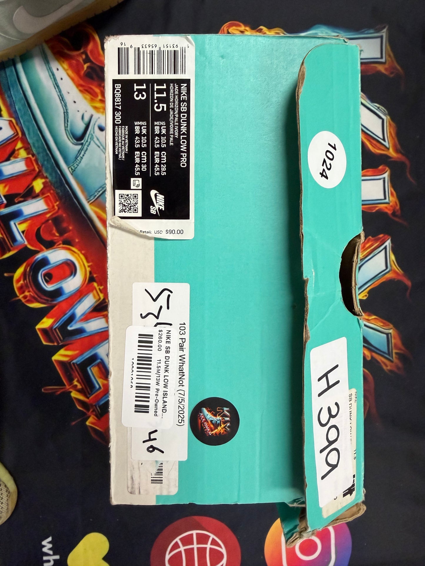 NIKE SB DUNK LOW ISLAND GREEN GUM