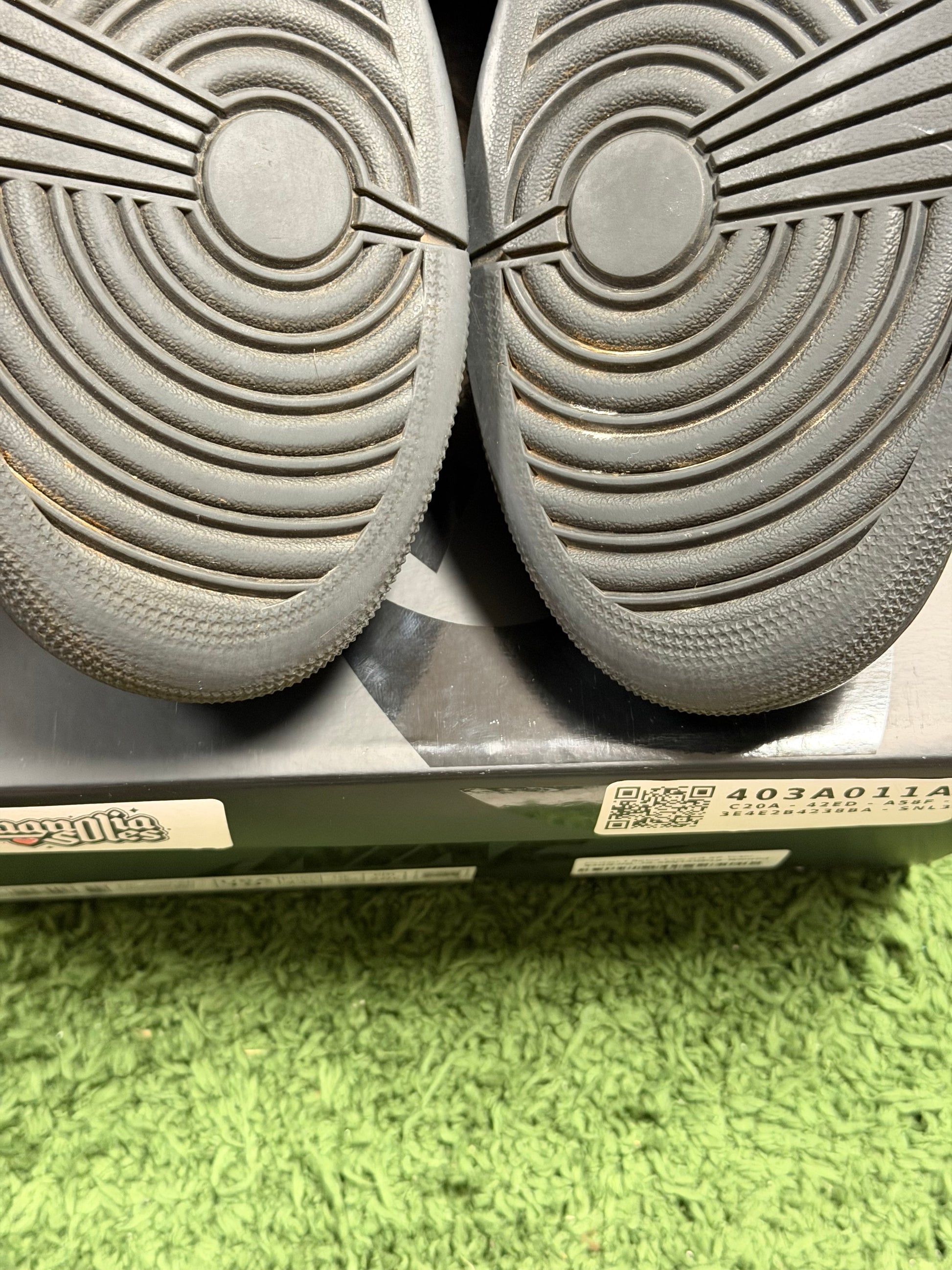 Jordan 1 Retro Low OG SP Travis Scott Black Phantom