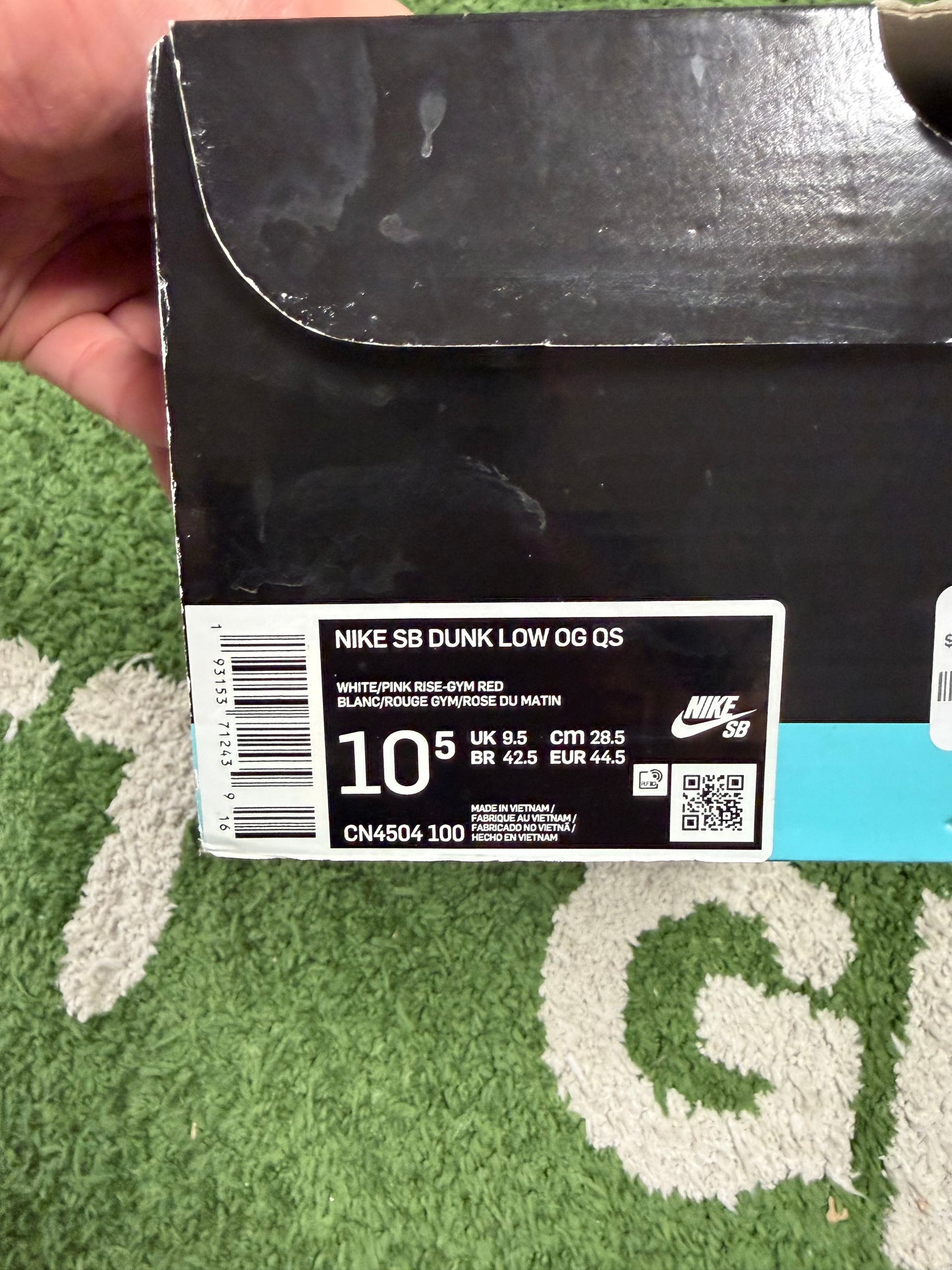 Nike SB Dunk Low Parra
