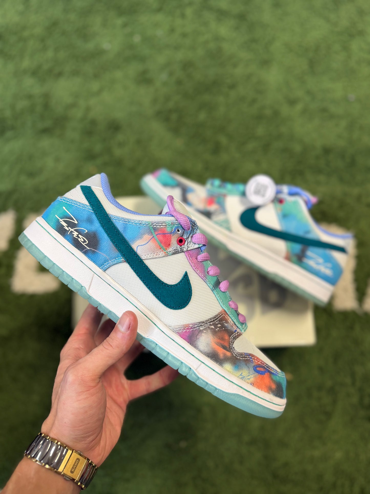 Nike SB Dunk Low Futura Laboratories Bleached Aqua