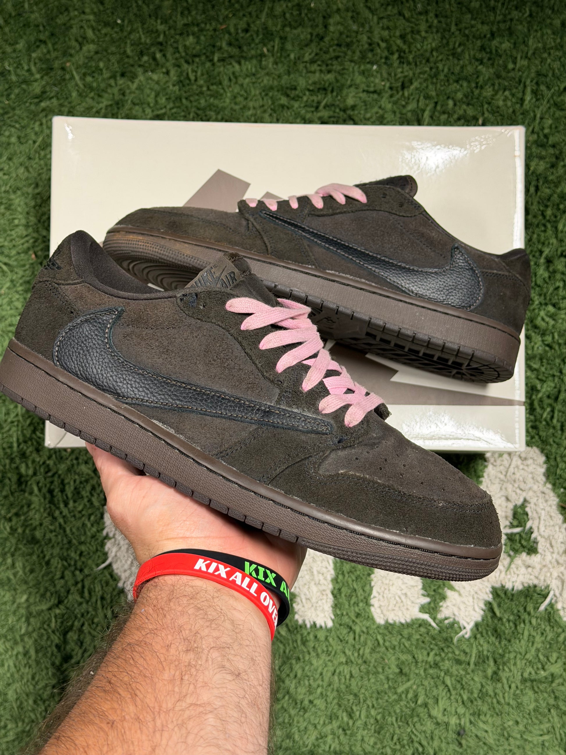 Jordan 1 Retro Low OG SP Travis Scott Velvet Brown