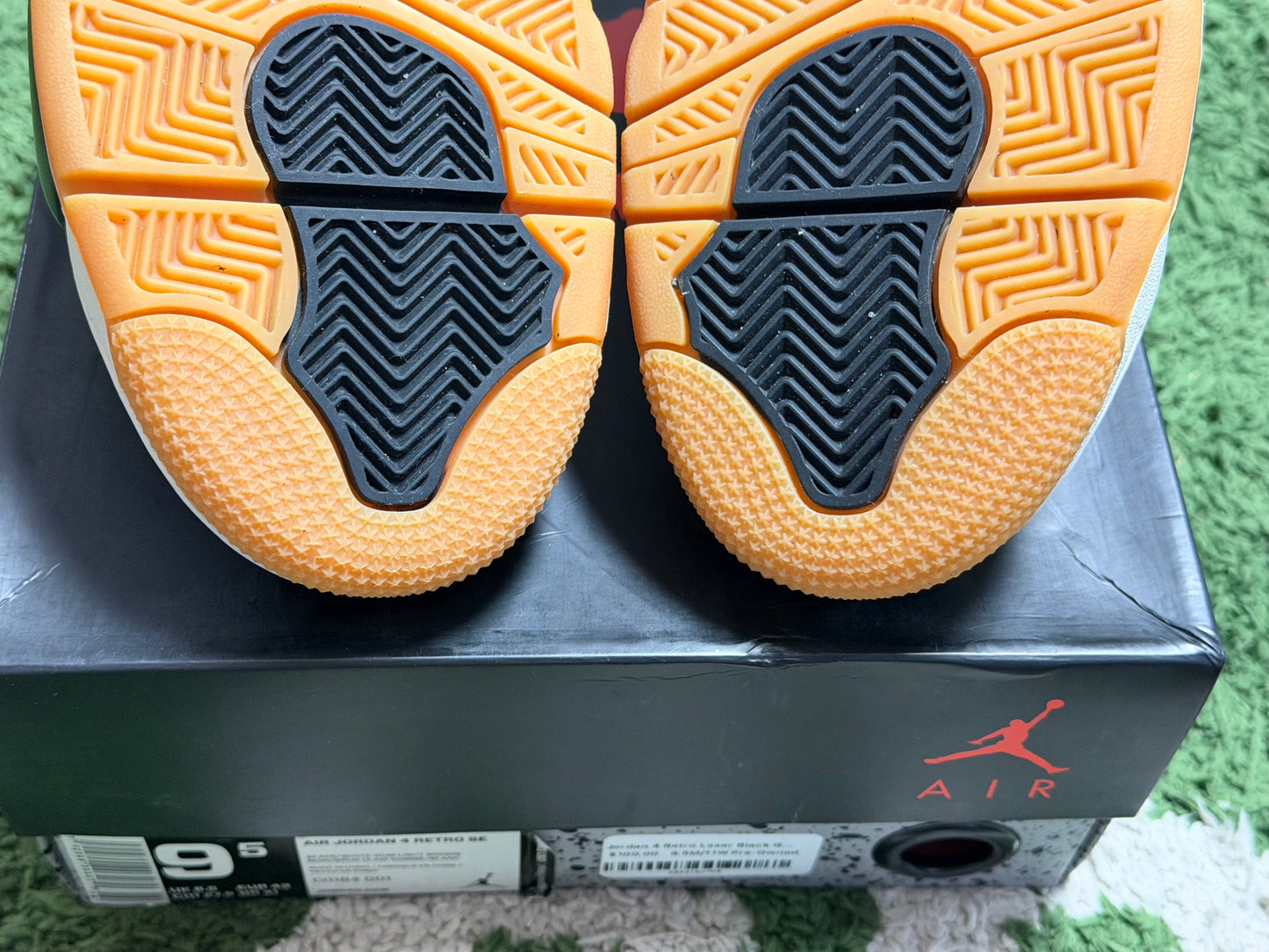 Jordan 4 Retro Laser Black Gum