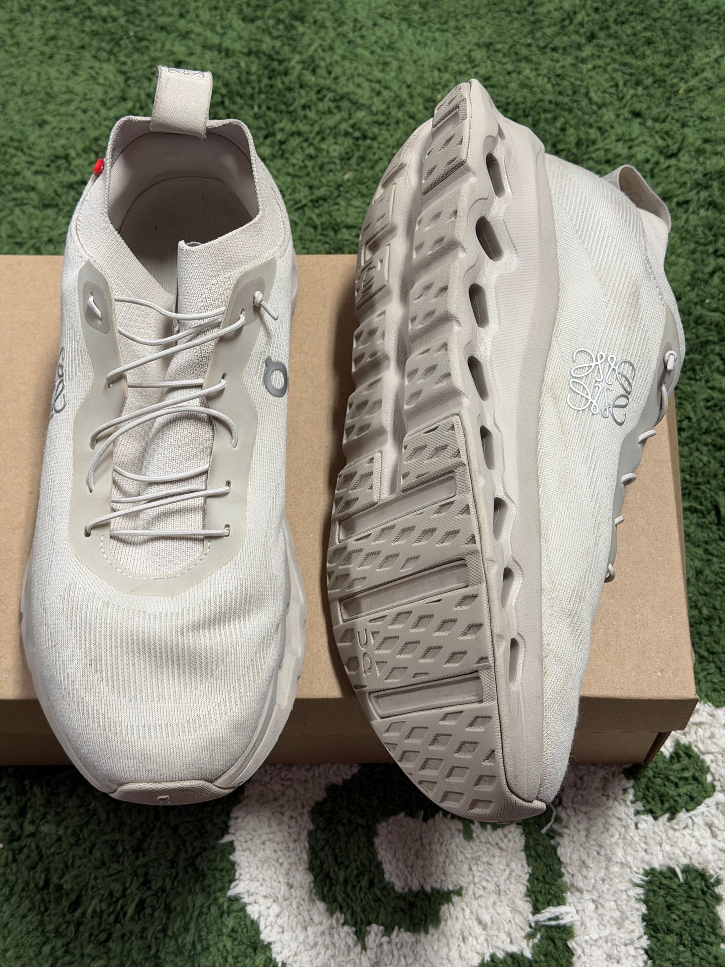 On Running Cloudtilt Loewe Sand