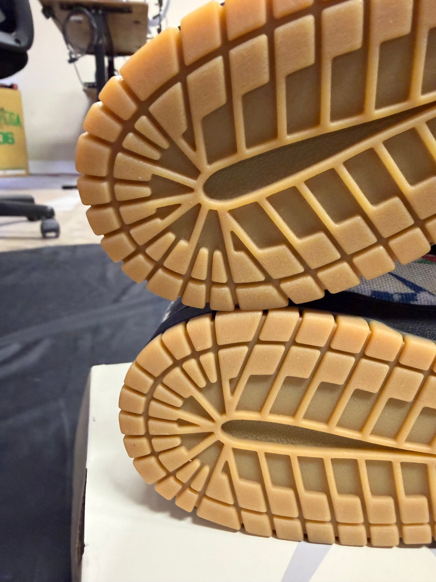 Nike SB Dunk Low Supreme Rammellzee