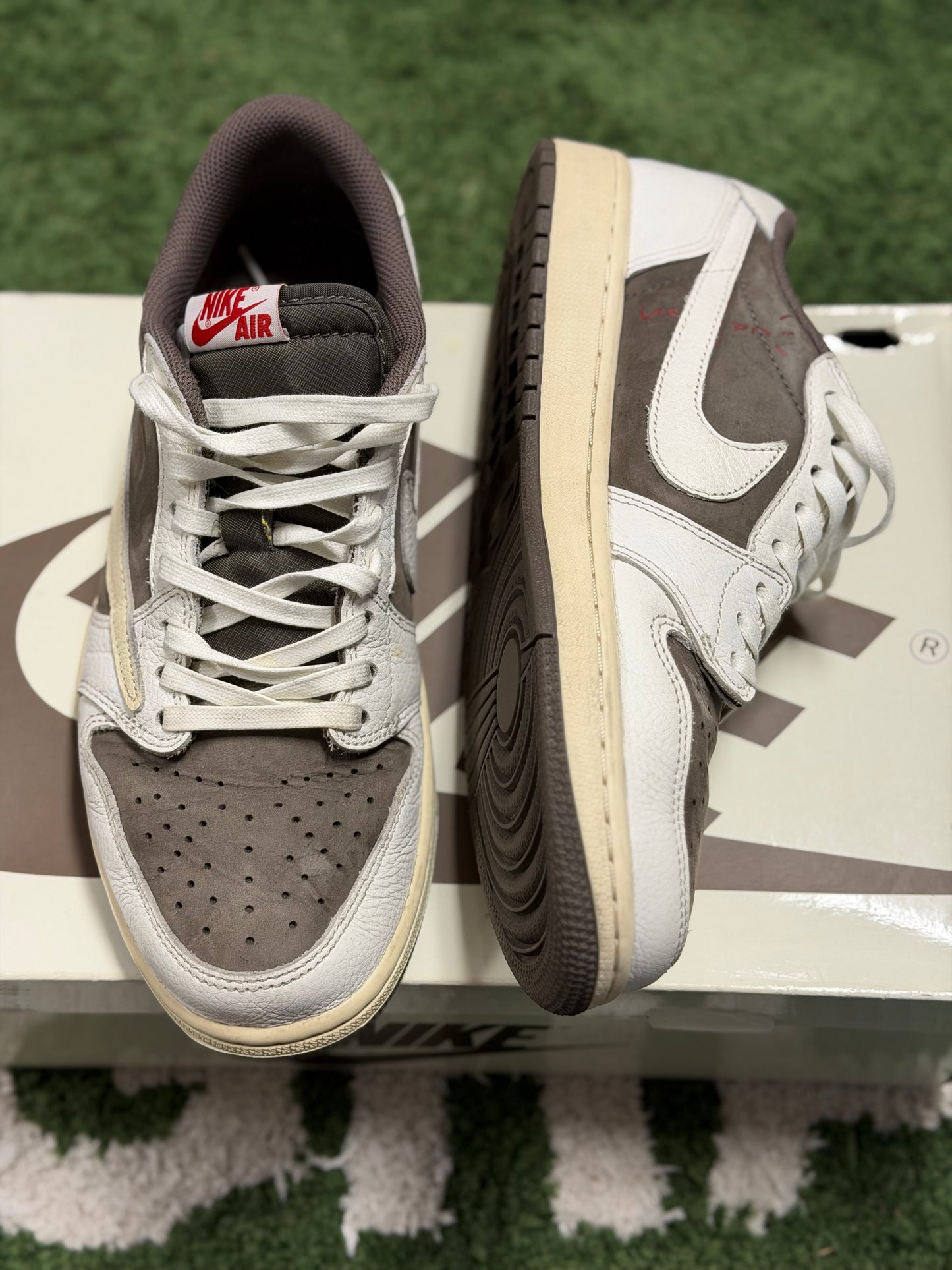 Jordan 1 Retro Low OG SP Travis Scott Reverse Mocha