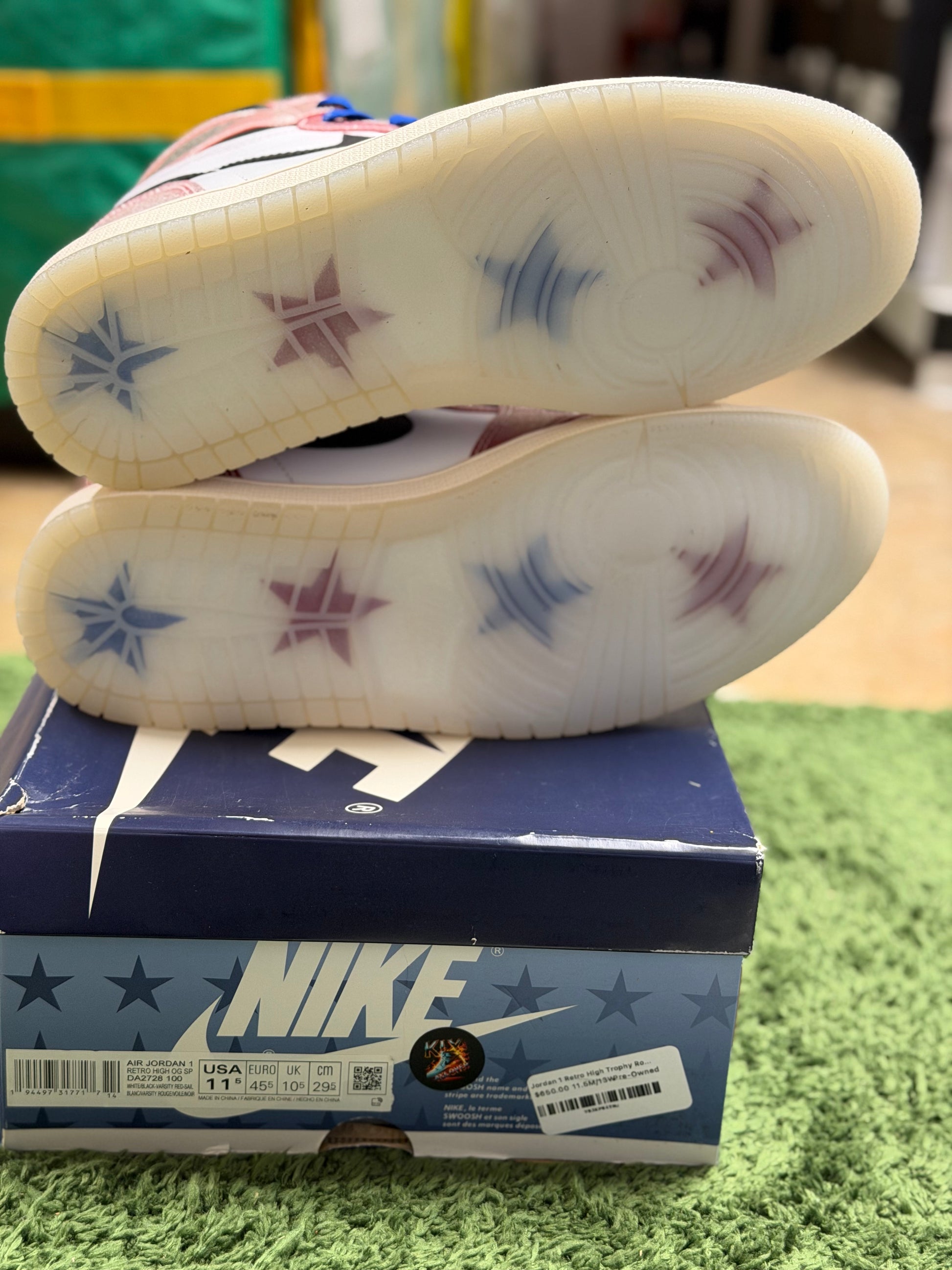 Jordan 1 Retro High Trophy Room Chicago (Friends and Family) (W/ Blue Laces)