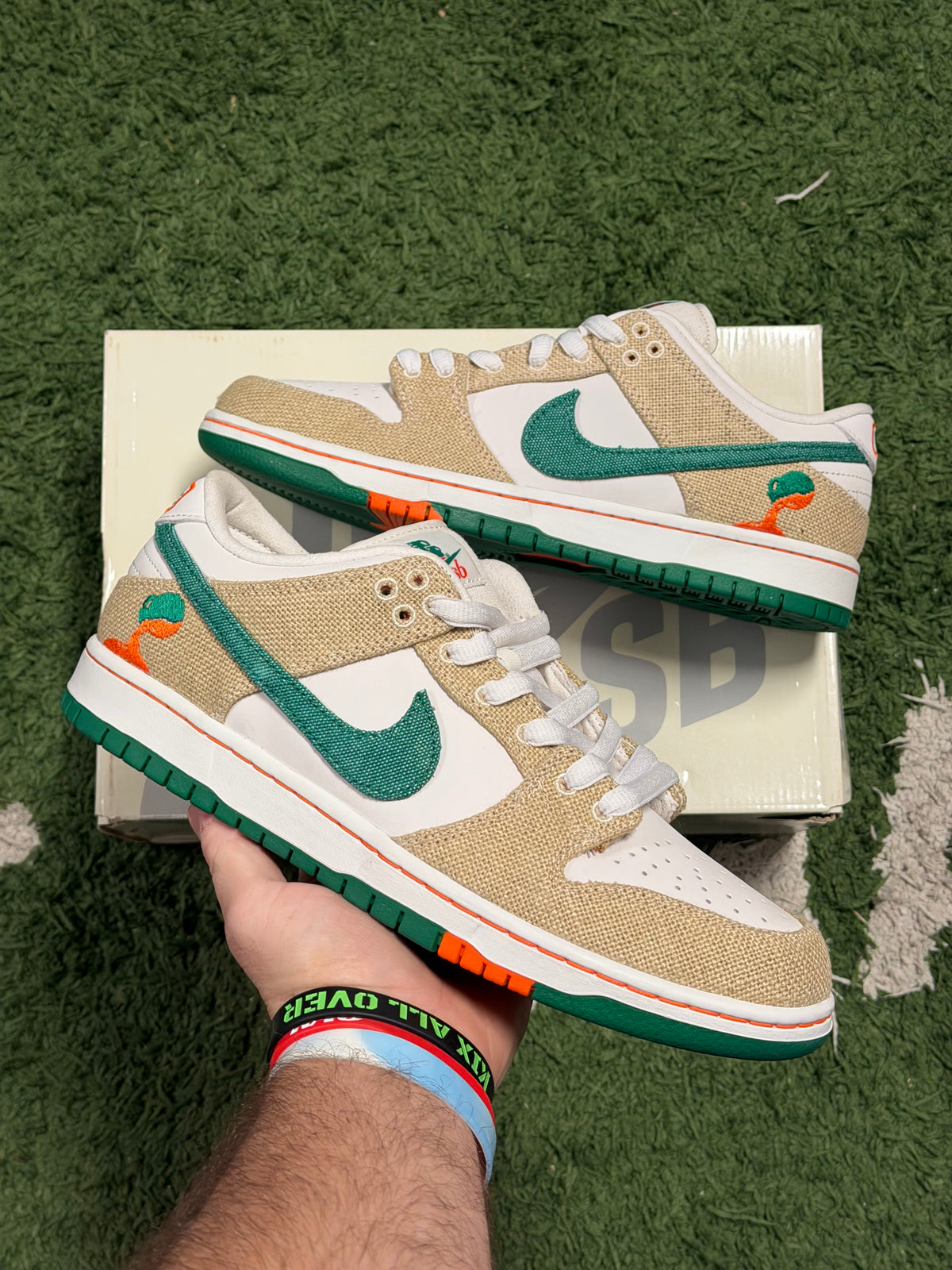 Nike SB Dunk Low Jarritos WITH DRINKS