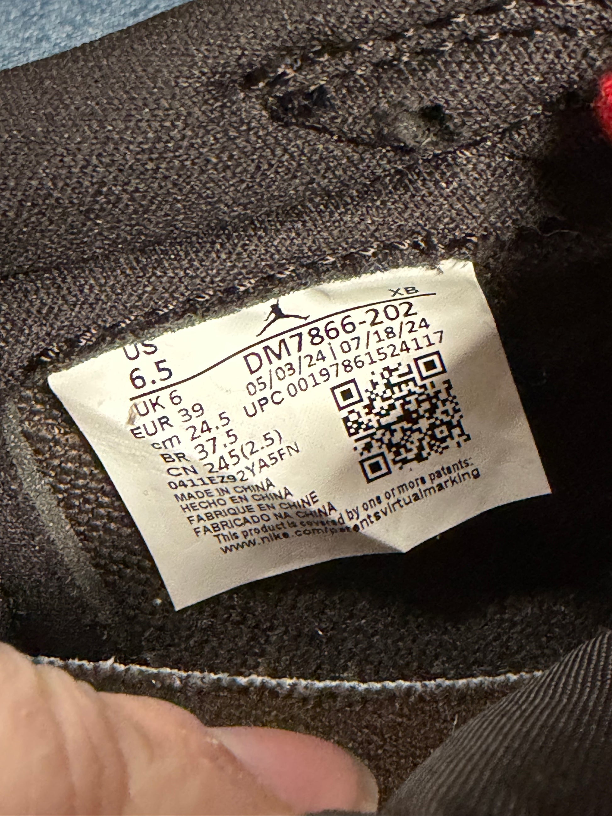 Jordan 1 Retro Low OG SP Travis Scott Velvet Brown