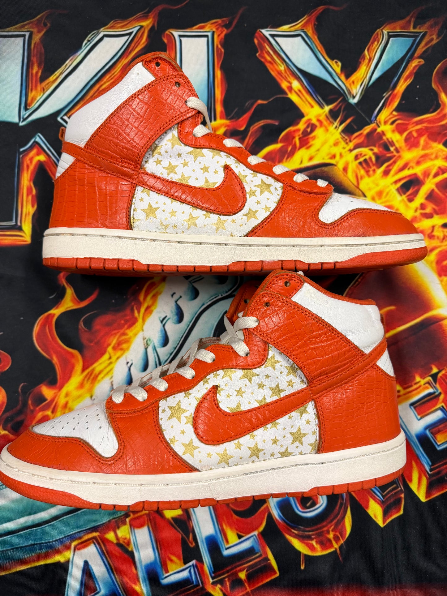 NIKE SB DUNK HIGH SUPREME STARS ORANGE