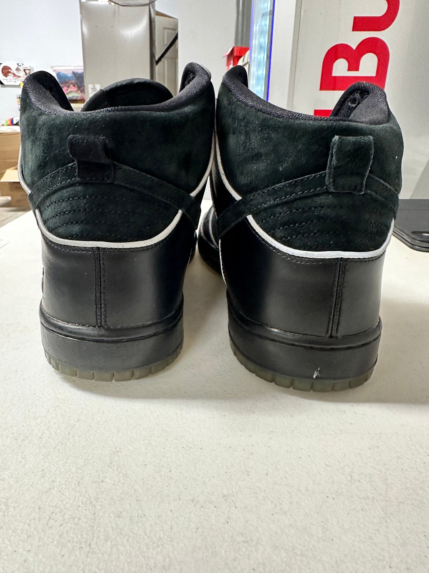 Nike SB Dunk High Black Purple Box