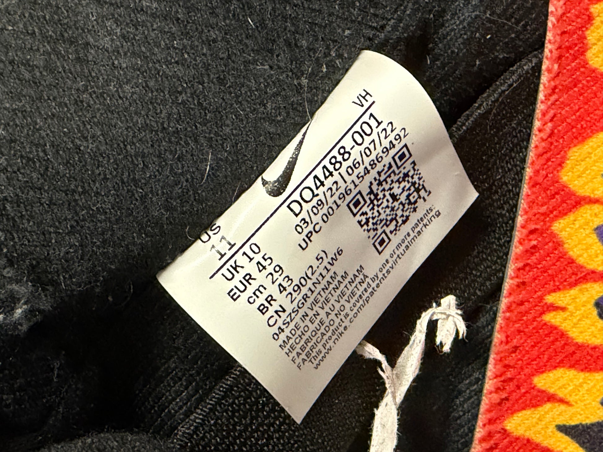 Nike SB Dunk Low Pro QS Neckface