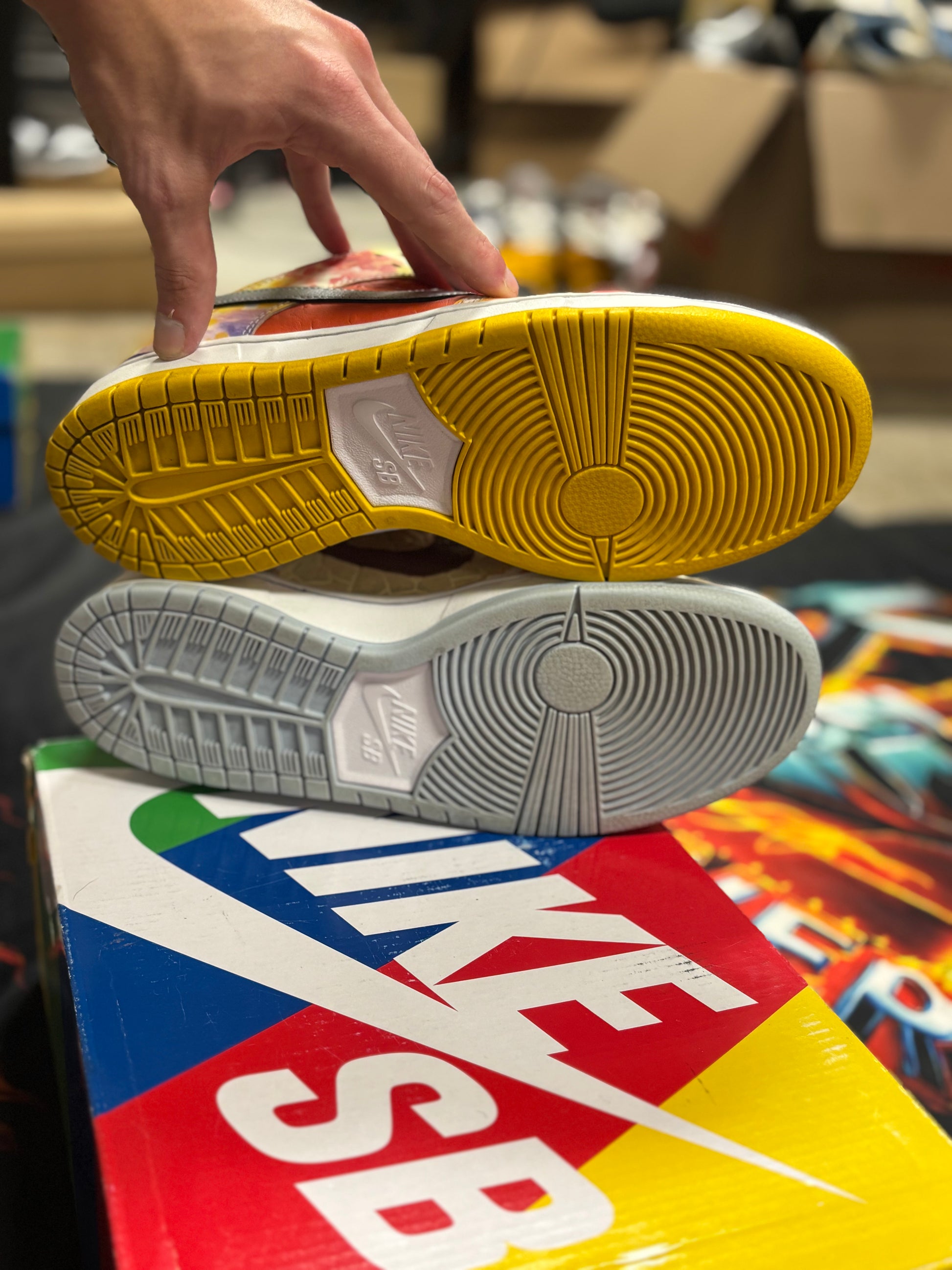 Nike SB Dunk Low Street Hawker (2021)