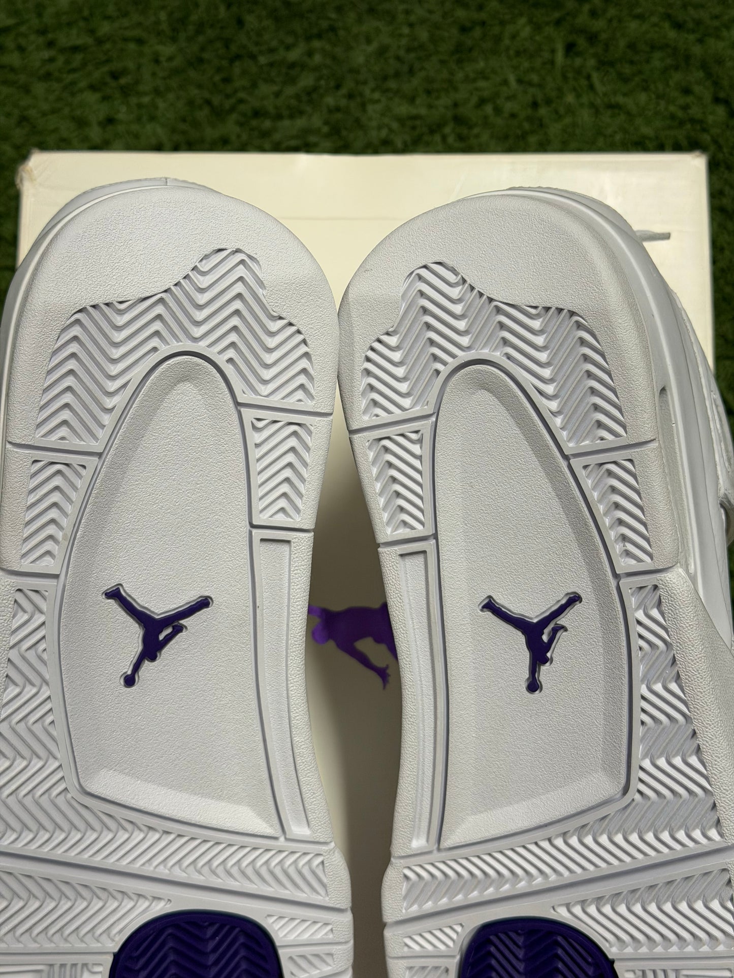 Jordan 4 Retro Metallic Purple