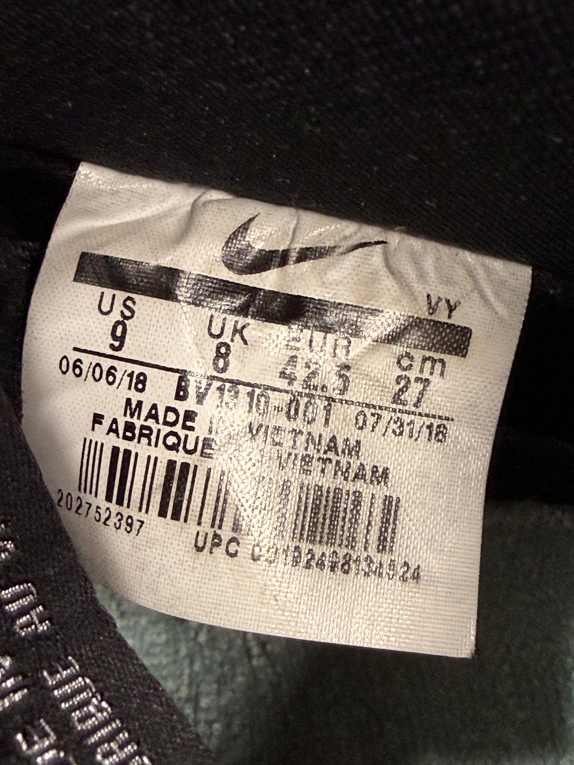 Nike SB Dunk Low Diamond Supply Co. Black Diamond