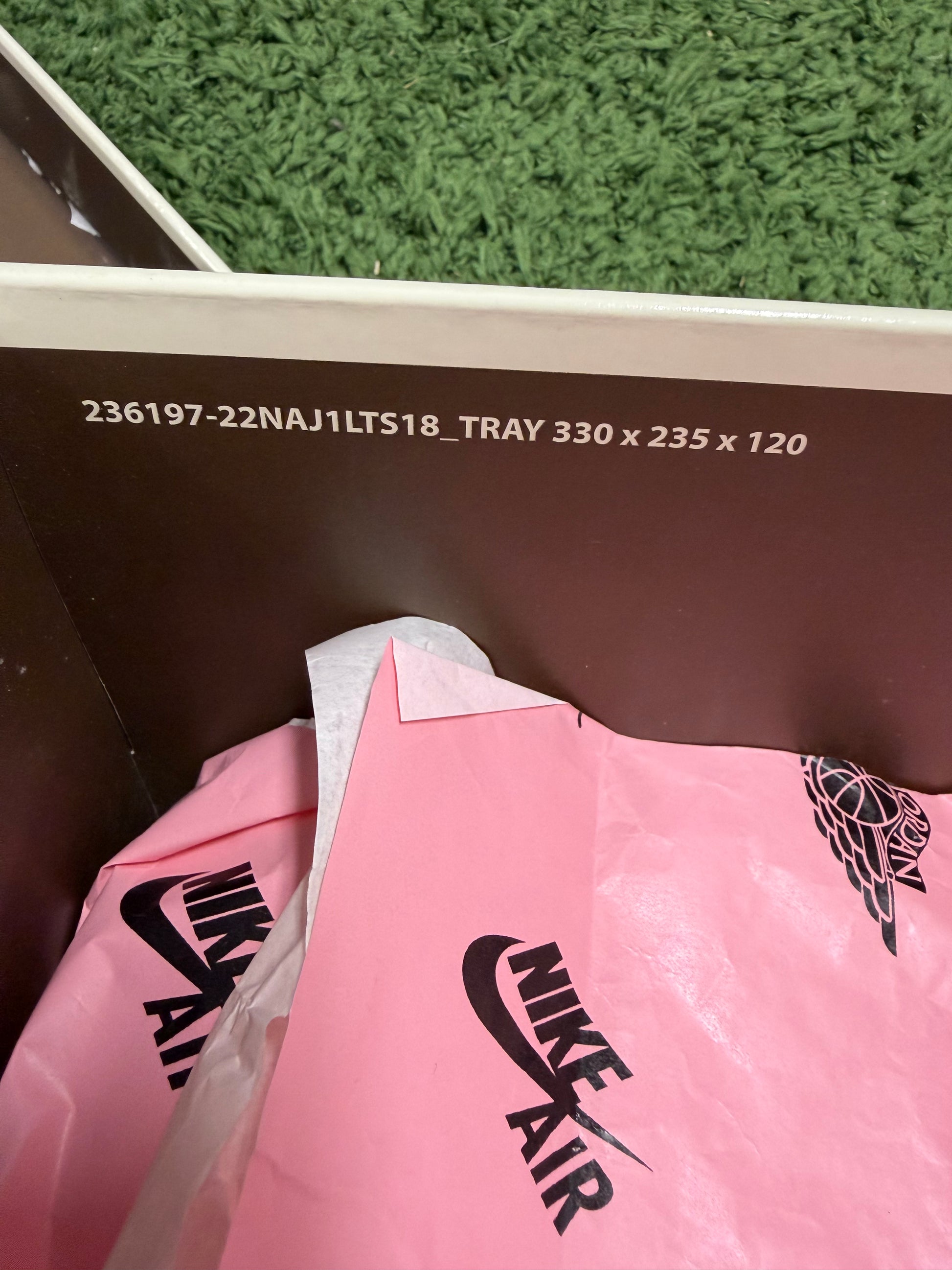 Jordan 1 Retro Low OG SP Travis Scott Reverse Mocha