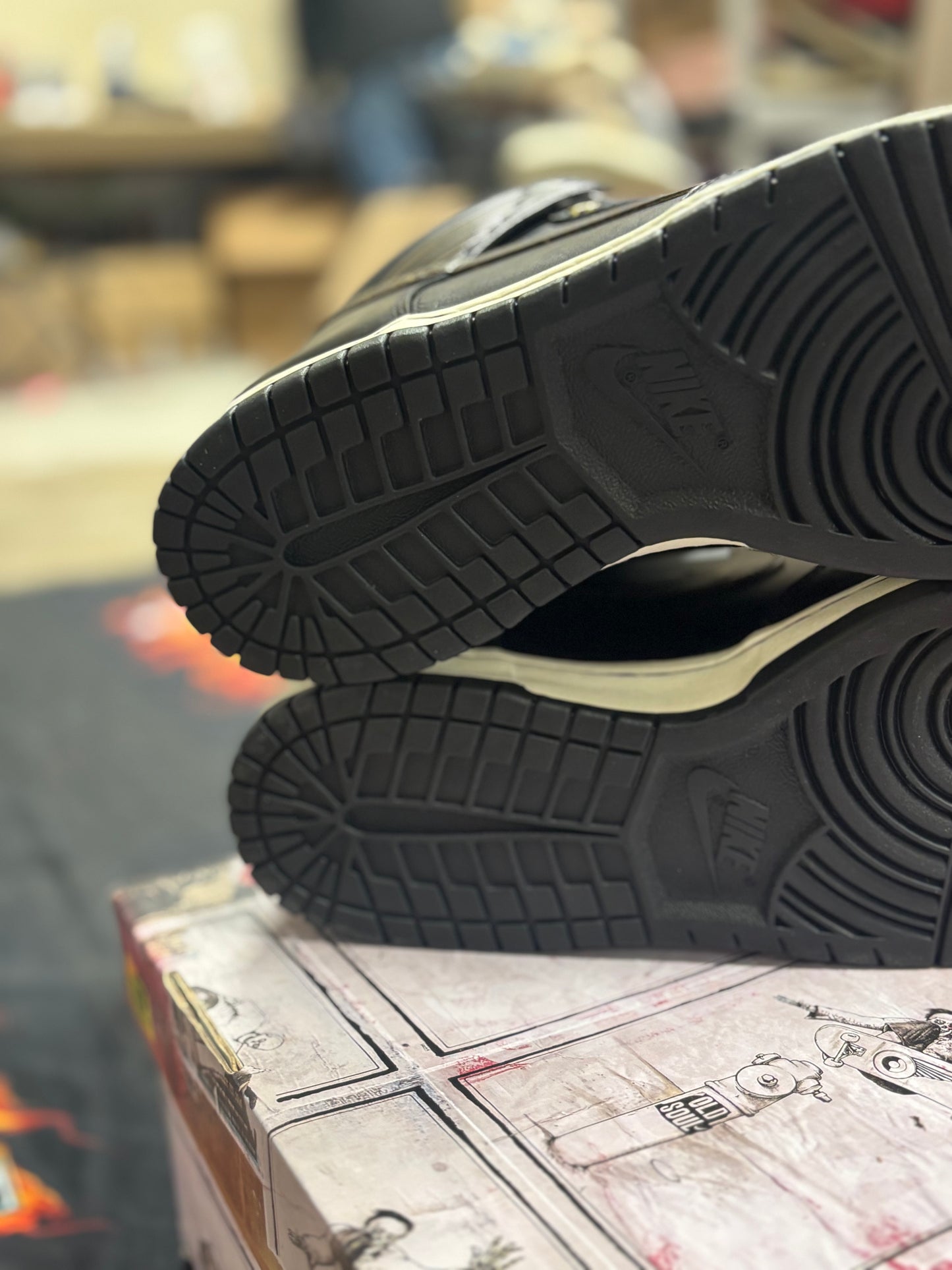 Nike SB Dunk High Pawnshop Skate Co. Old Soul (Special Box)