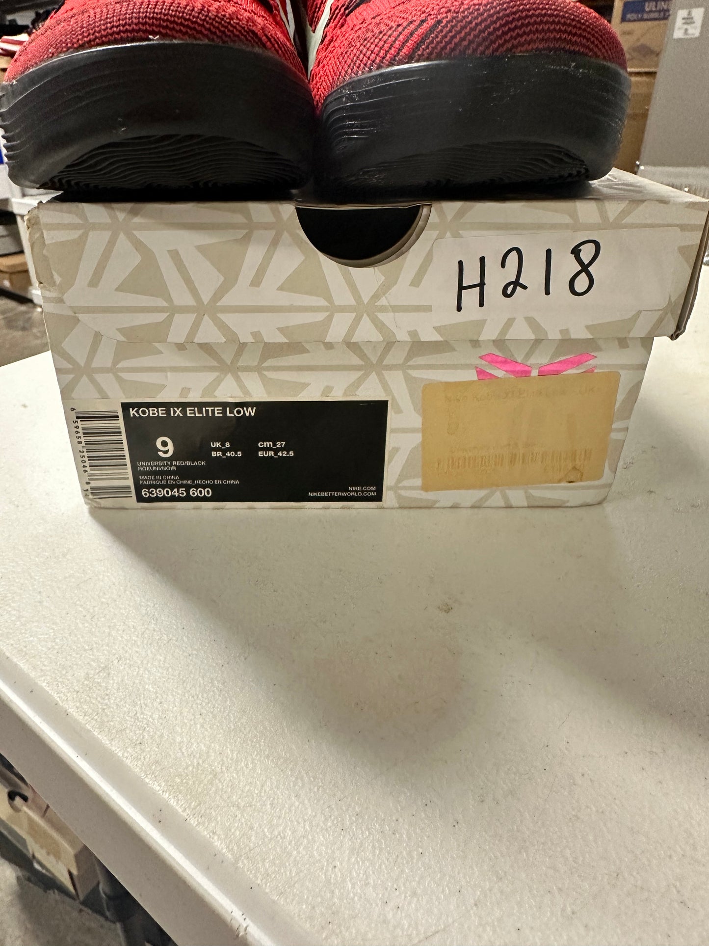 NIKE KOBE 9 ELITE LOW UNIVERSITY RED