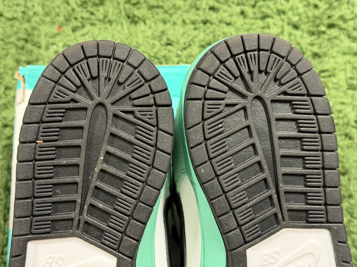 Nike SB Dunk Low Sea Crystal