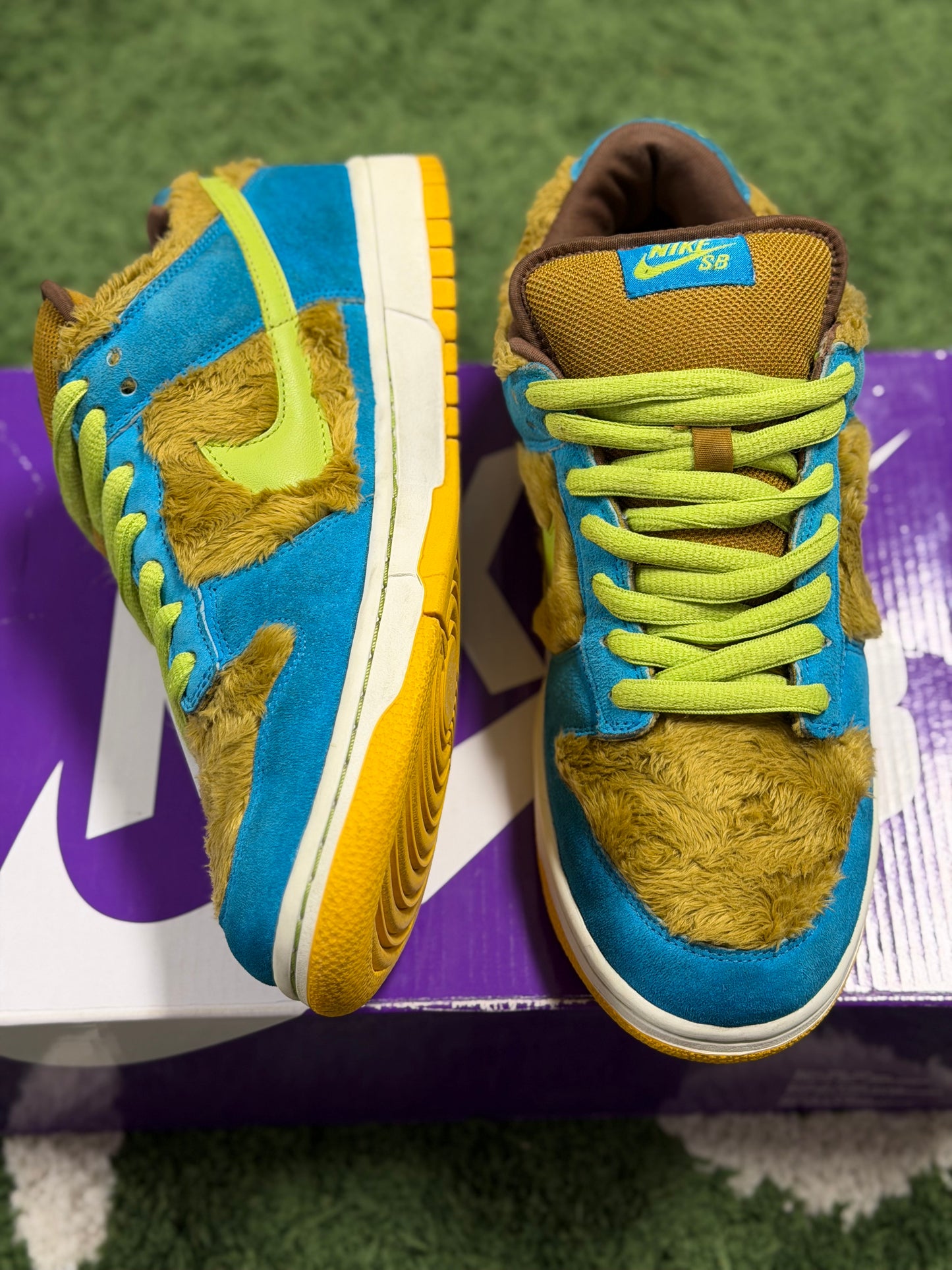 Nike SB Dunk Low Baby Bear