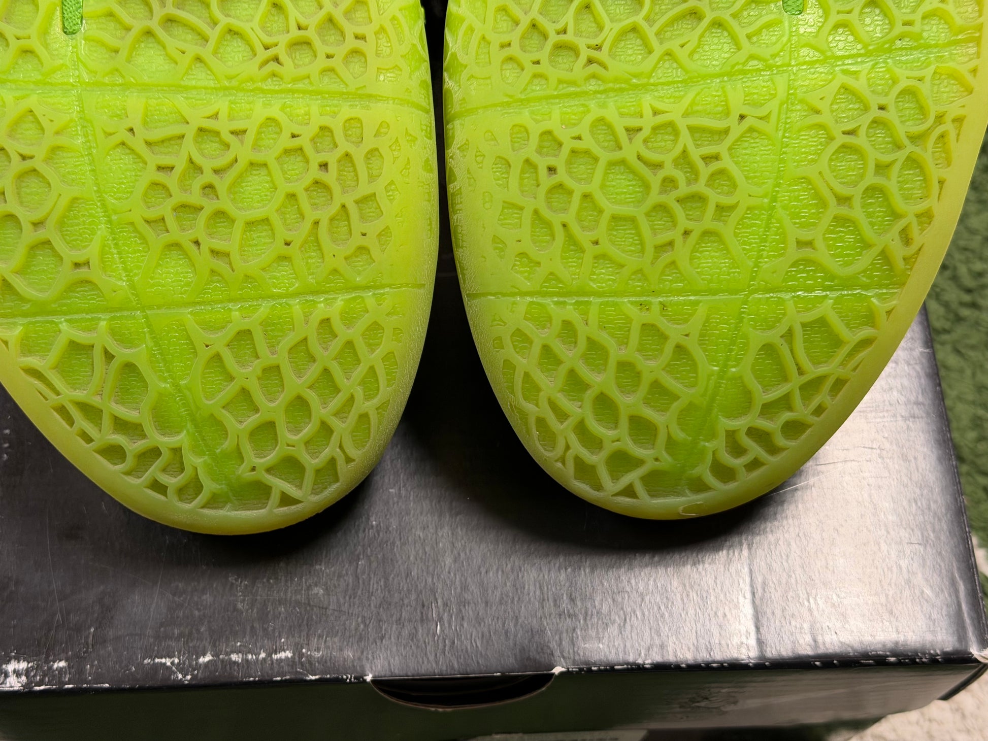 Nike Kobe 6 Protro Grinch (2020)