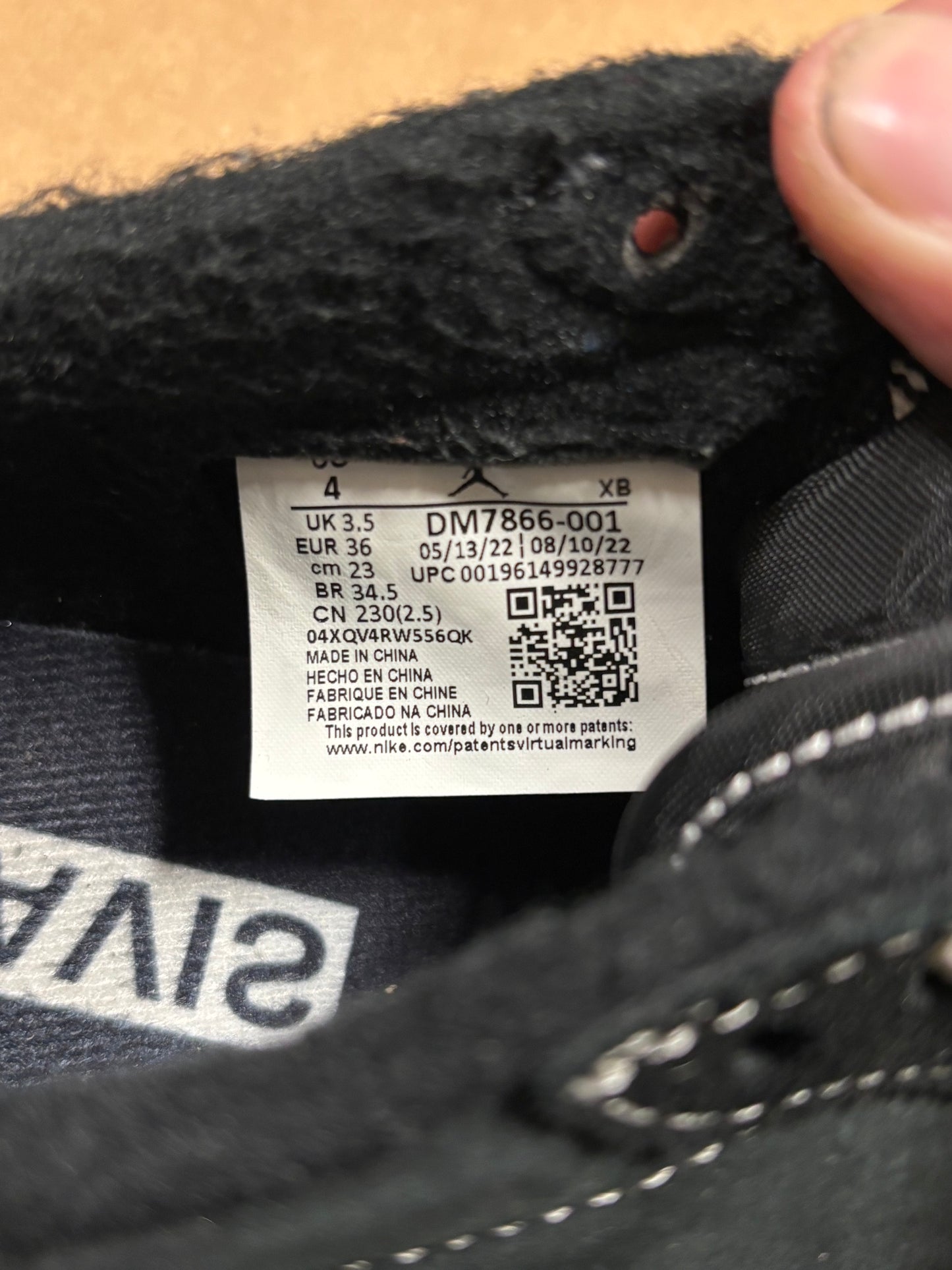 JORDAN 1 LOW TRAVIS SCOTT PHANTOM