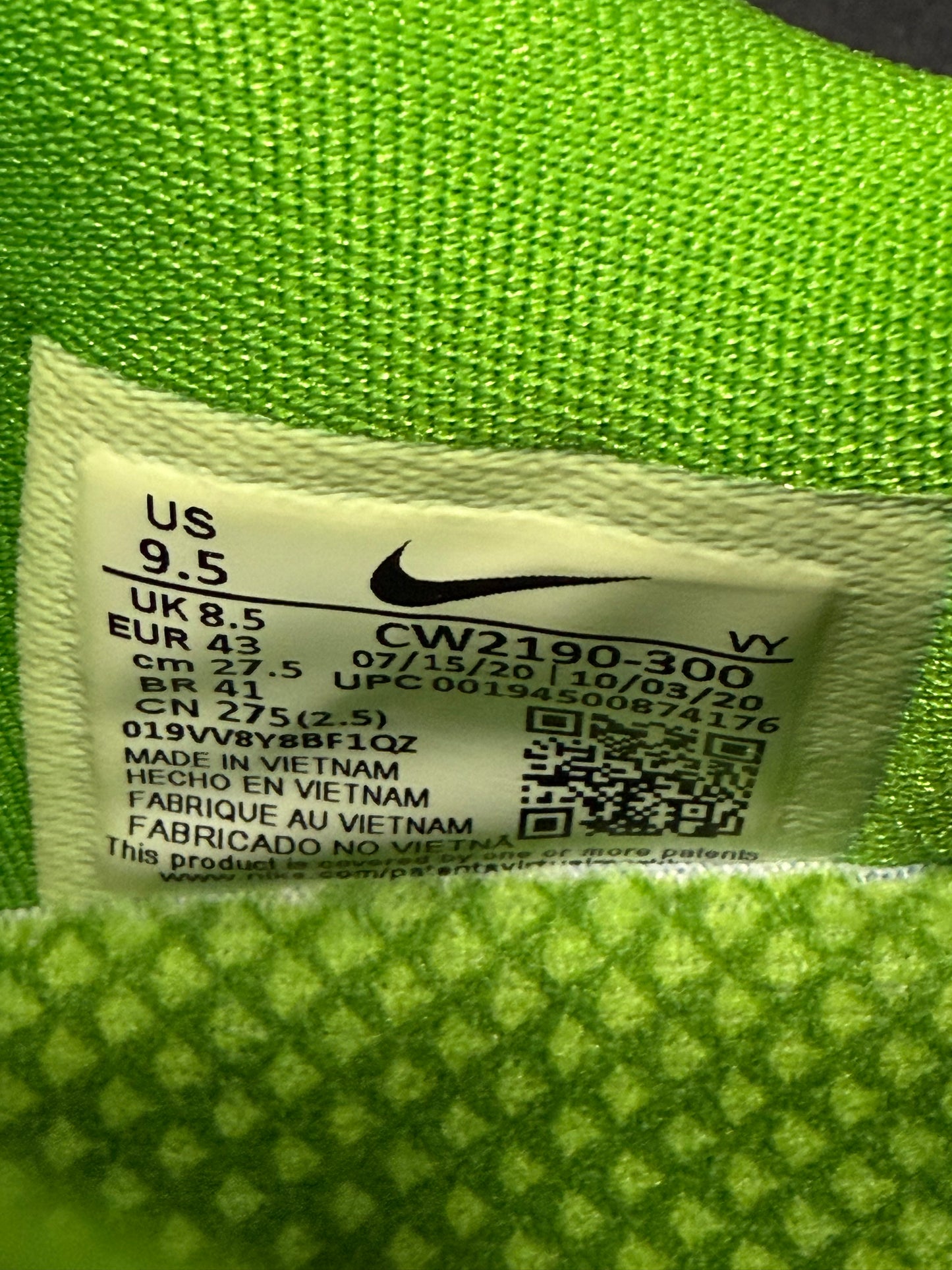 Nike Kobe 6 Protro Grinch (2020)