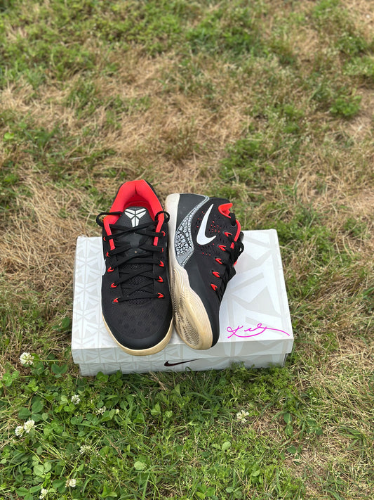 Nike Kobe 9 Low “Laser Crimson” Size 9M