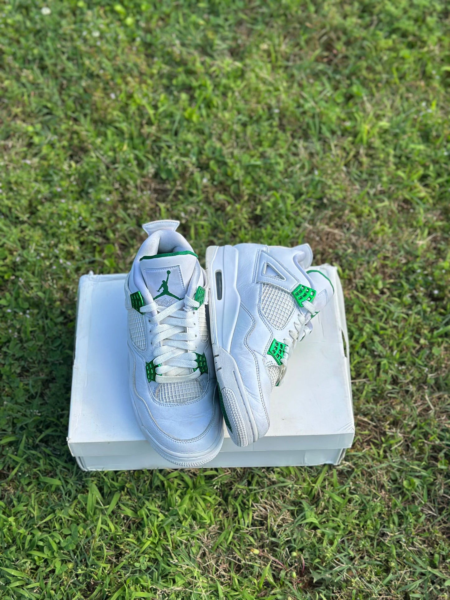 Jordan 4 “Metallic Green” Size 8.5M