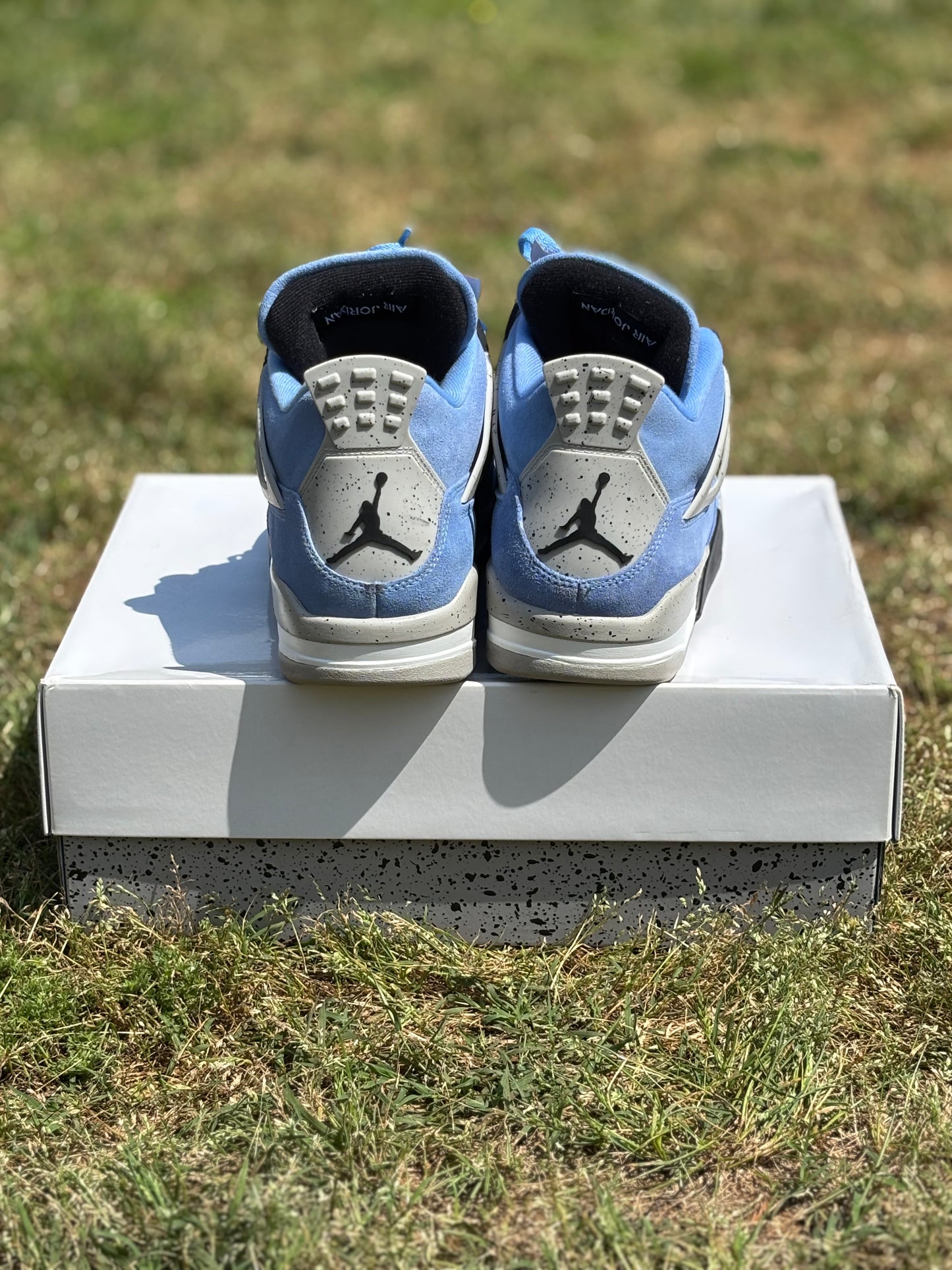 Jordan 4 “University Blue”