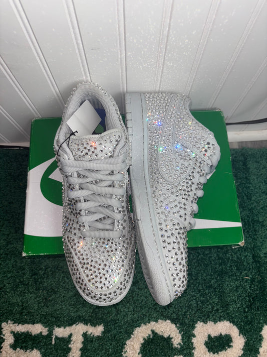 (D291) Size 11M Nike SB Dunk Low CPFM Pure Platinum