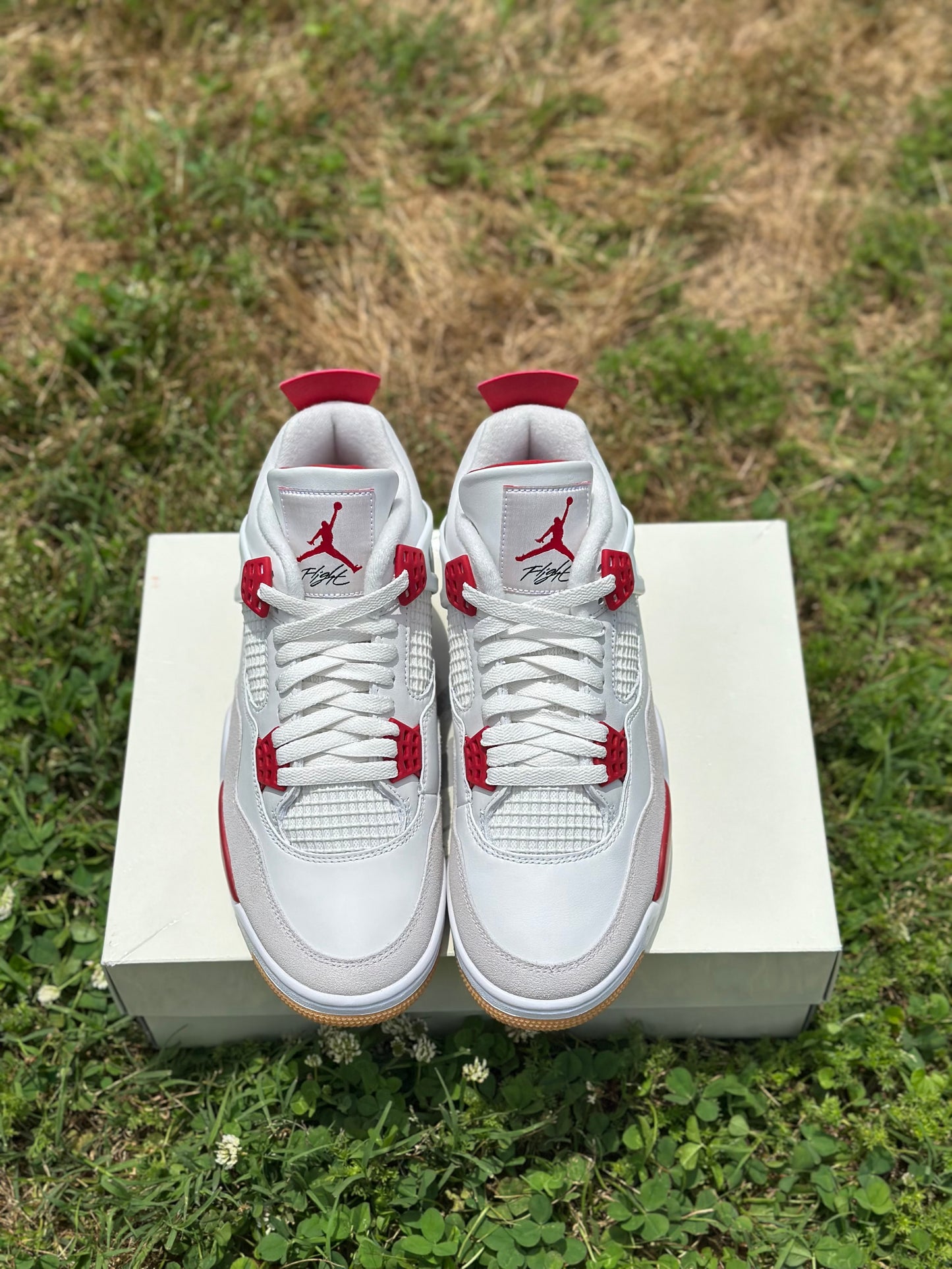 Jordan 4 SB “Varsity Red F&F” Size 9M