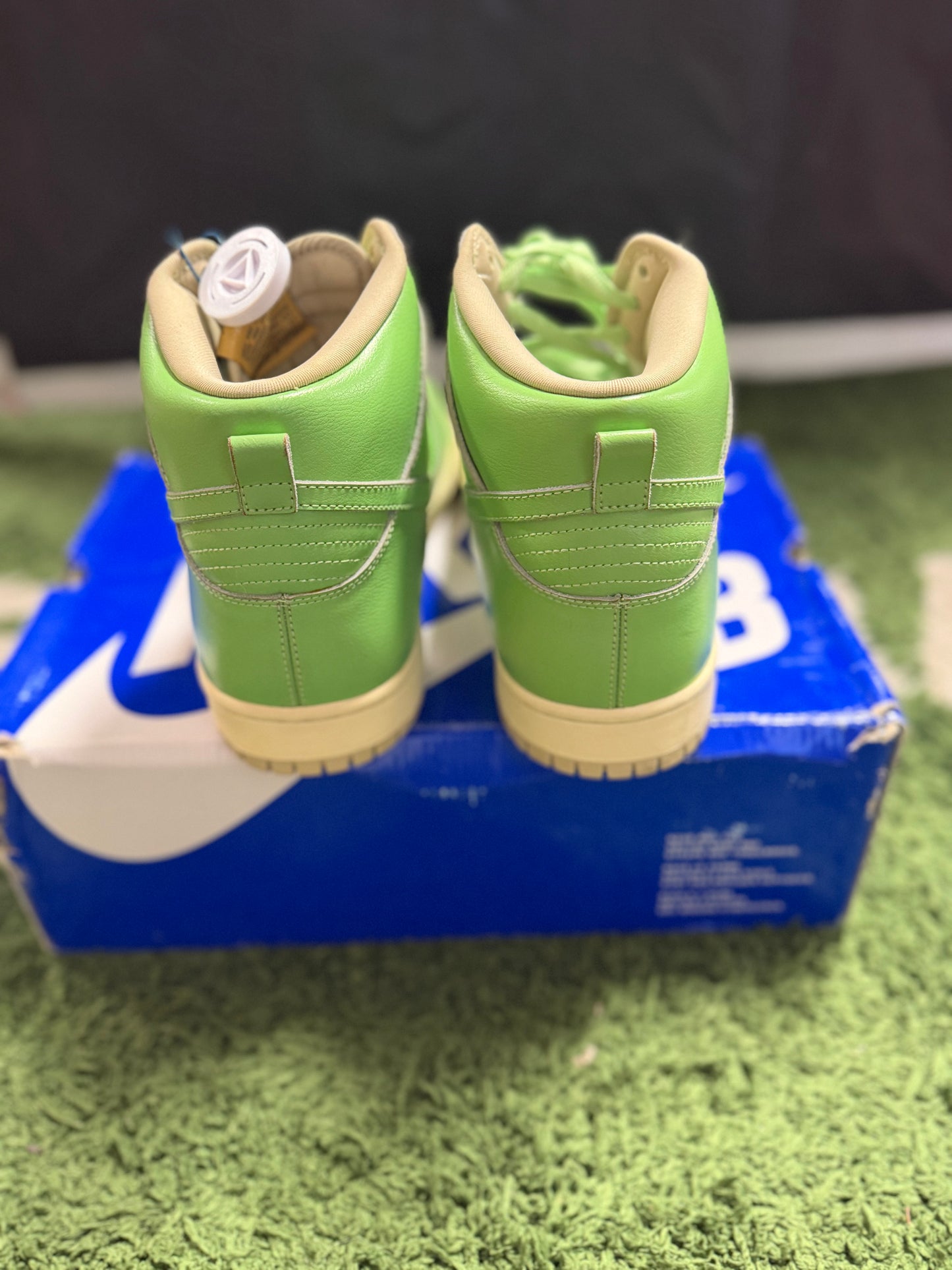 Nike SB Dunk High Statue of Liberty ( Size 12M ) ( Lightly used, OG Box )