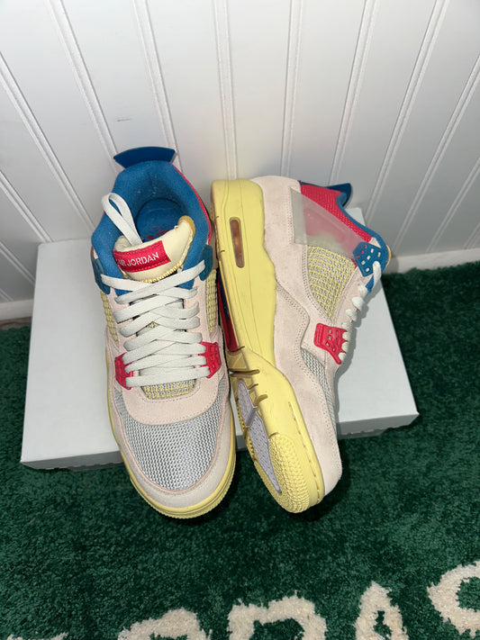Jordan 4 Union guava ice (9M)